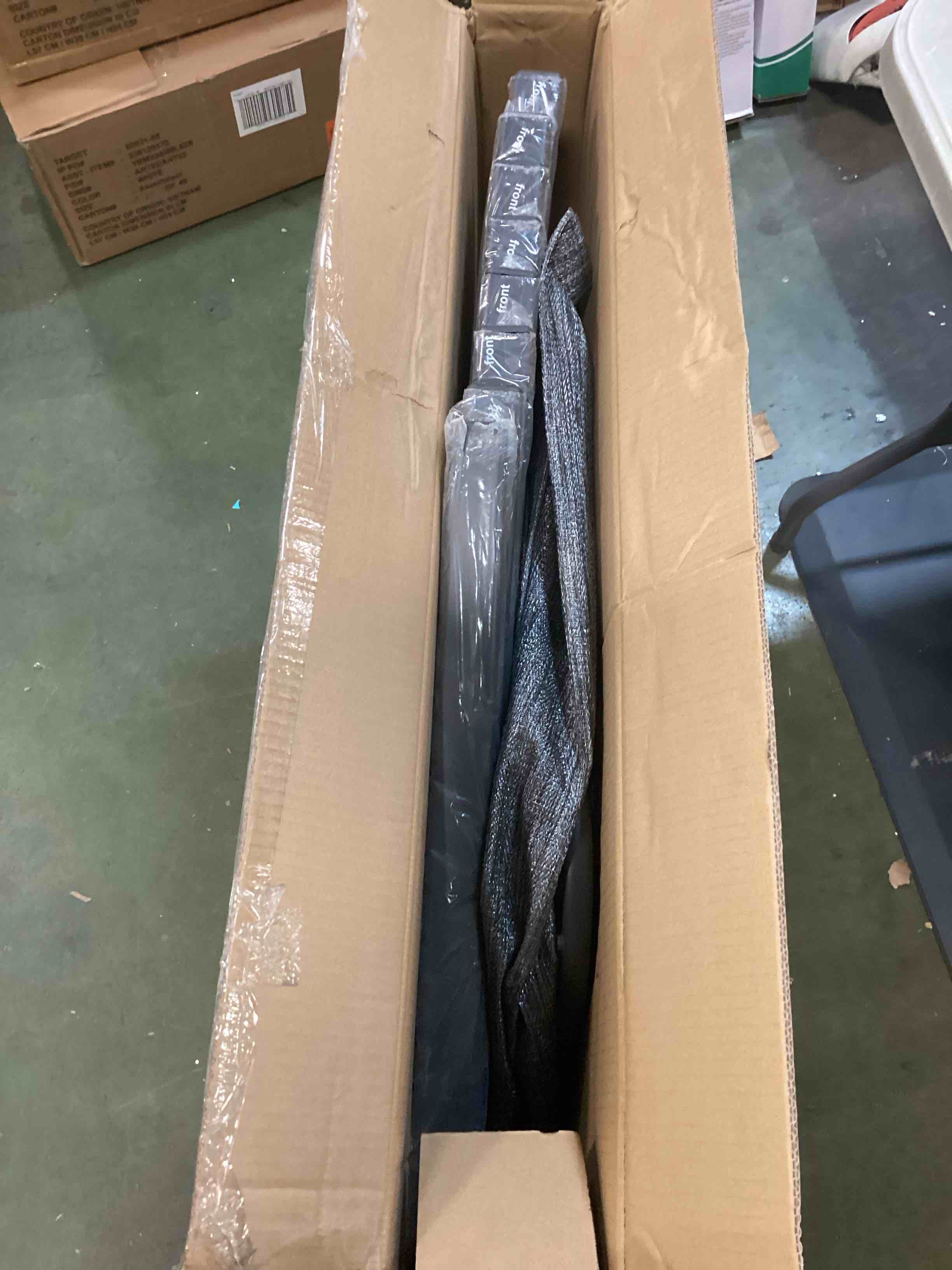 https://s3.amazonaws.com/lotting-images-prod/bidfta/BLU6305305_1713887980332.jpeg