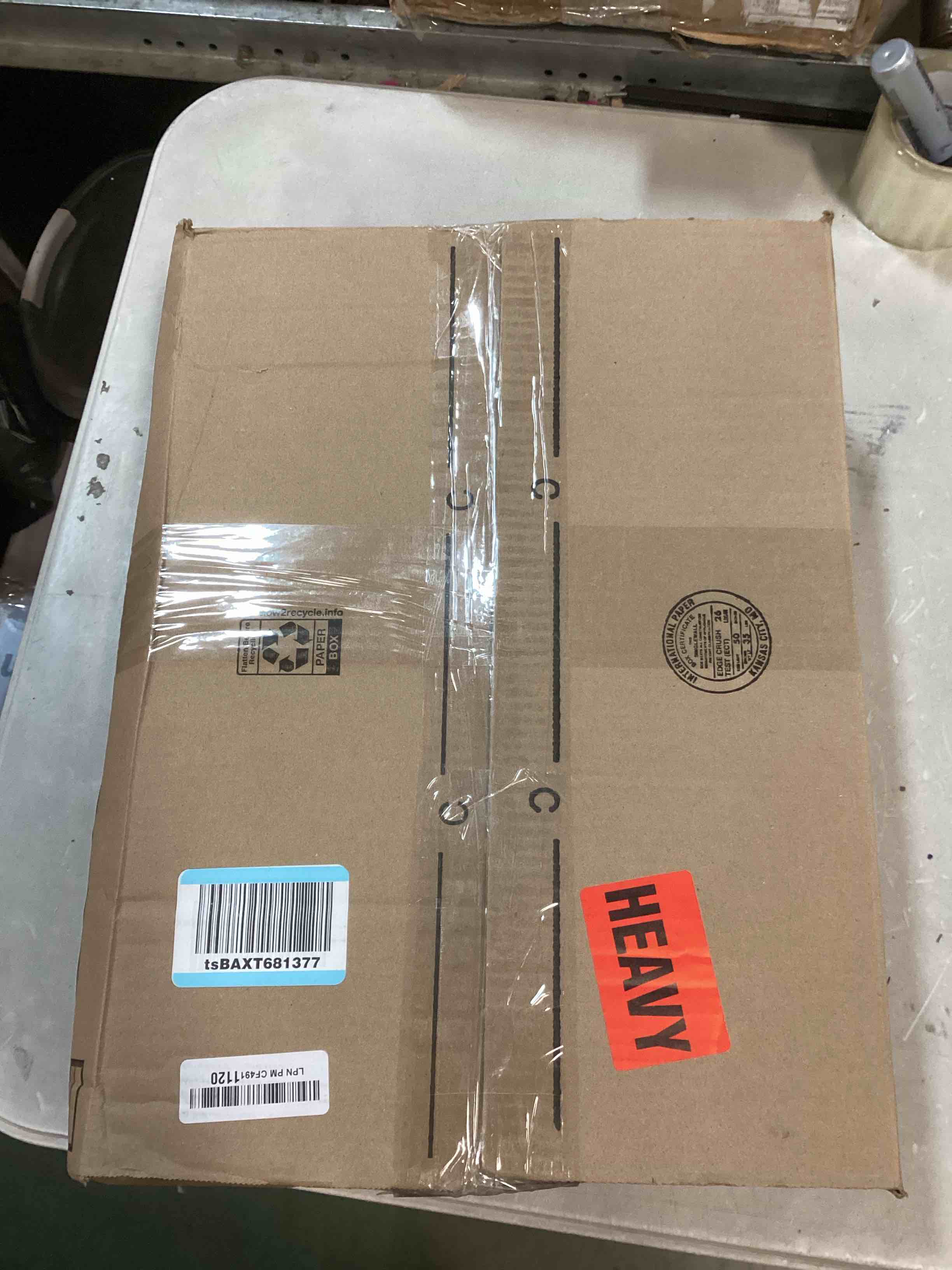https://s3.amazonaws.com/lotting-images-prod/bidfta/BLU6305506_1713974327466.jpeg