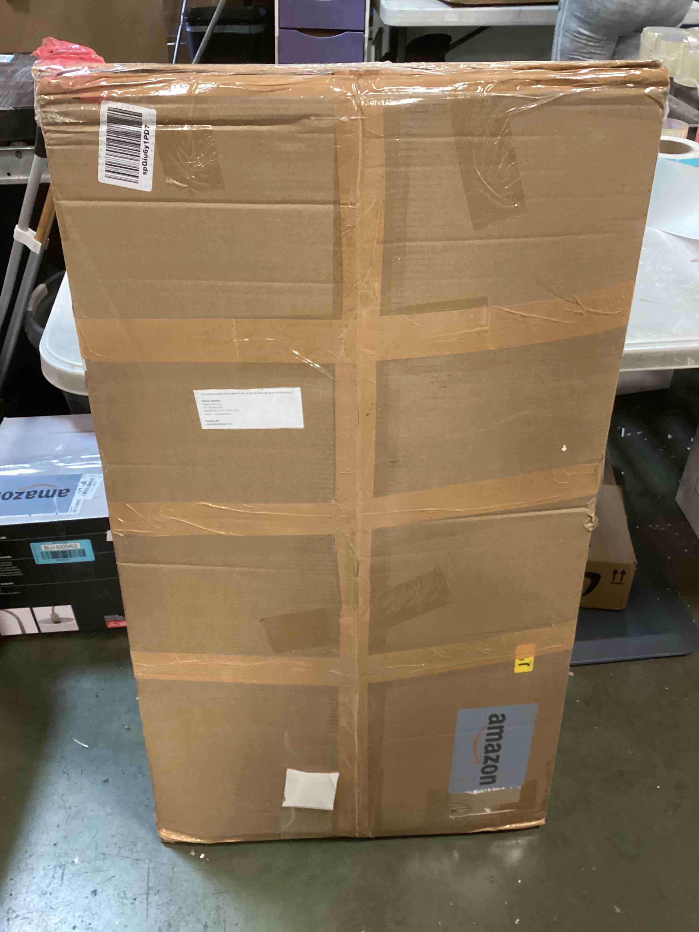https://s3.amazonaws.com/lotting-images-prod/bidfta/BLU6305570_1713987537325.jpeg