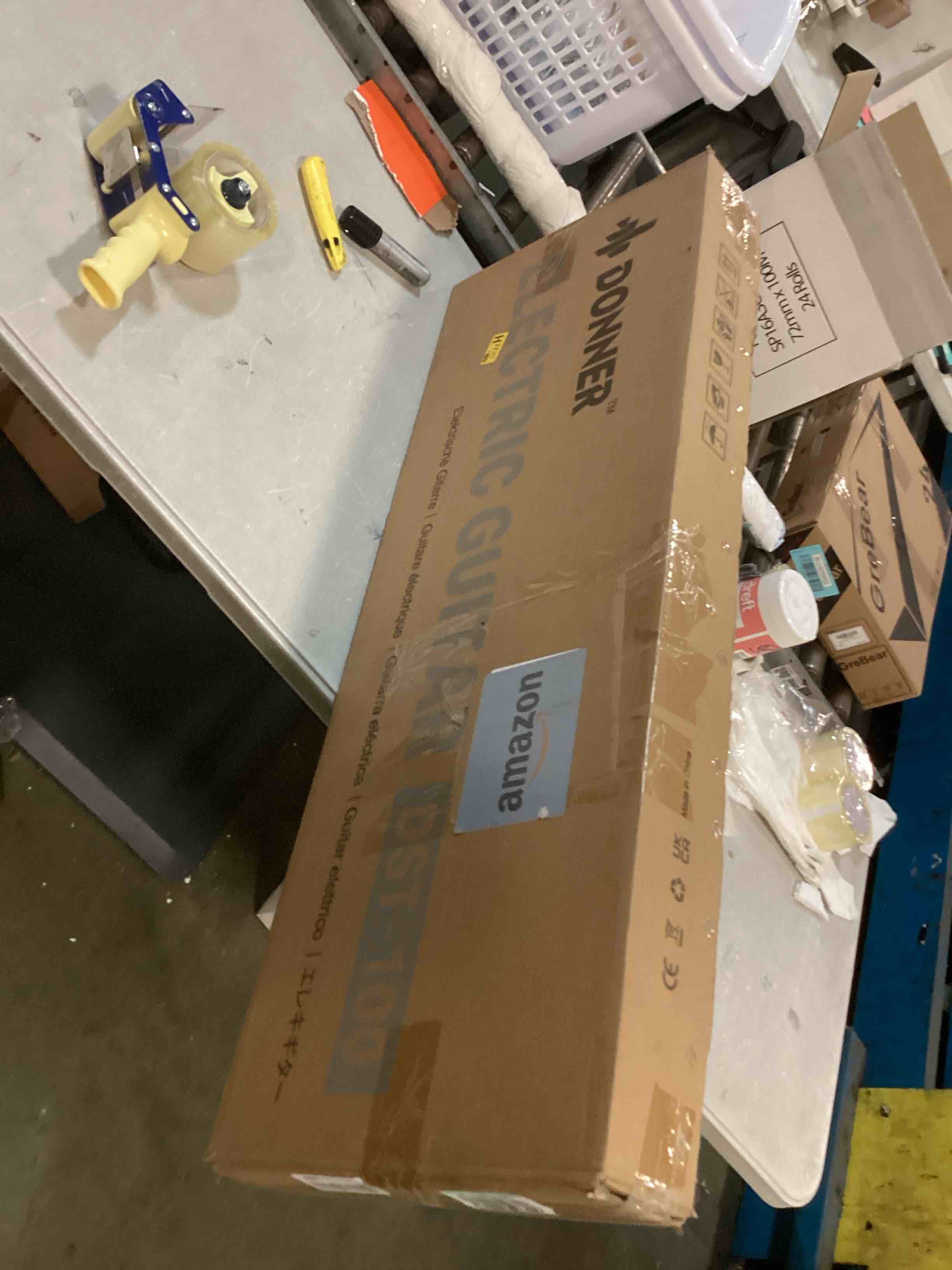 https://s3.amazonaws.com/lotting-images-prod/bidfta/BLU6305922_1714224216583.jpeg