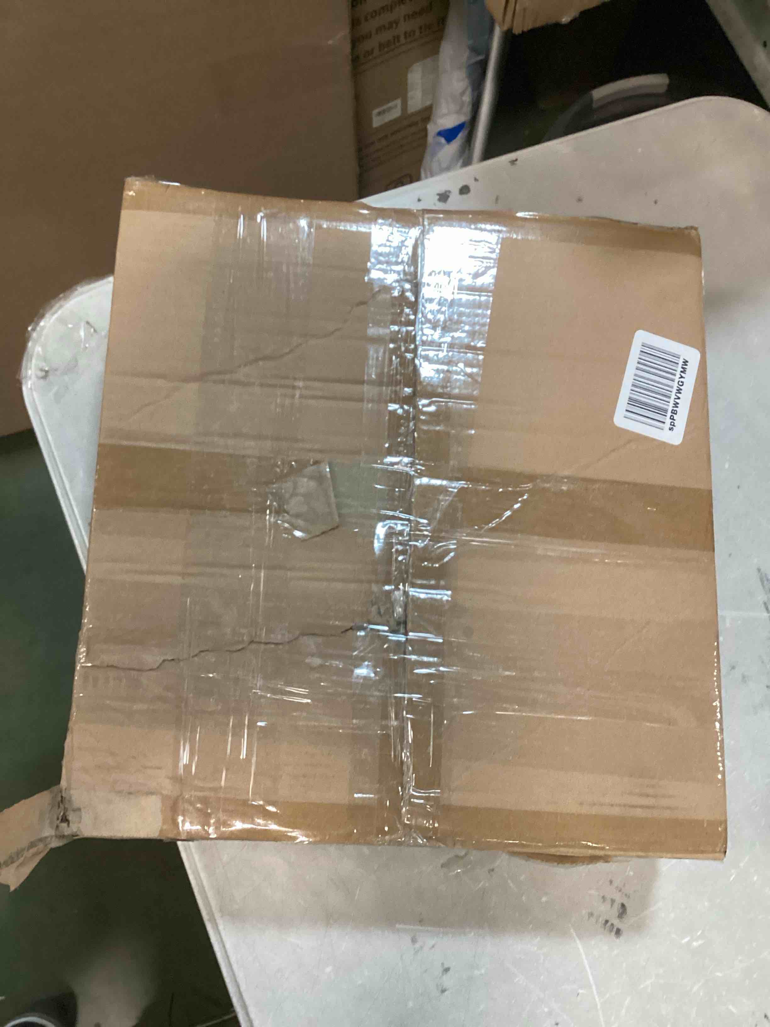 https://s3.amazonaws.com/lotting-images-prod/bidfta/BLU6306098_1714403404689.jpeg