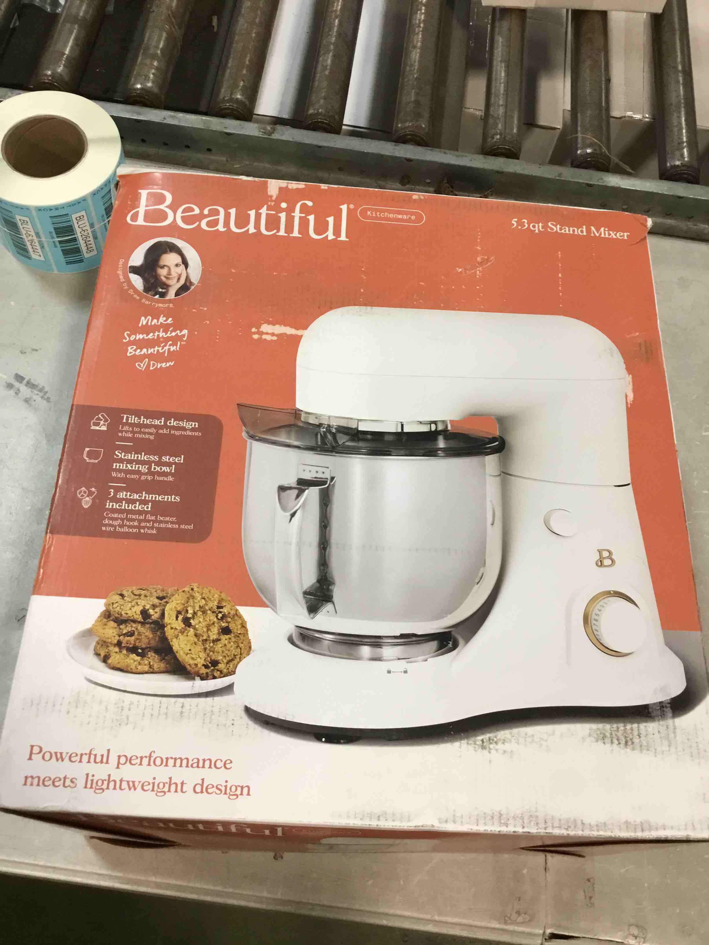 https://s3.amazonaws.com/lotting-images-prod/bidfta/BLU6306439_1715178433778.jpeg