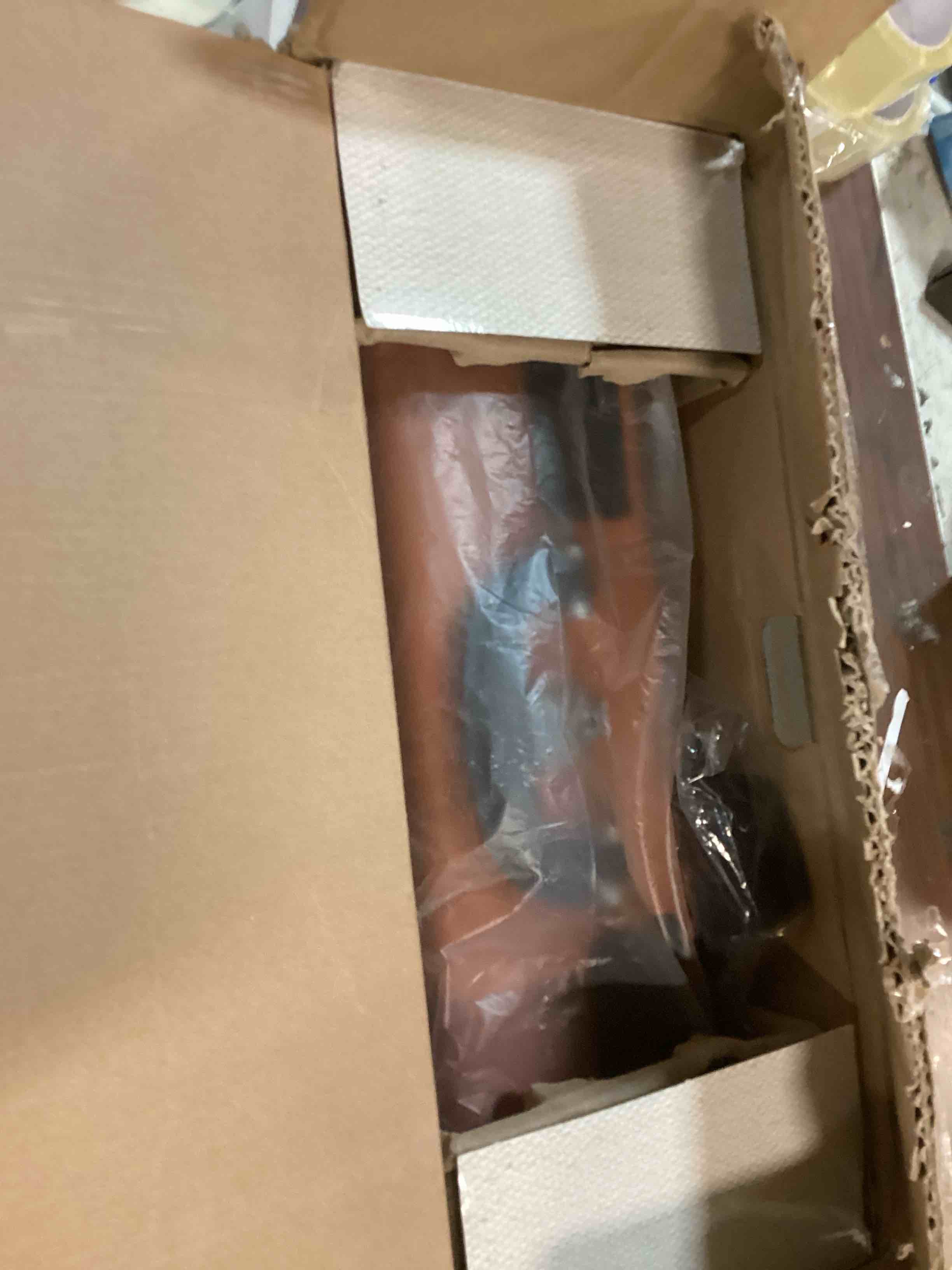 https://s3.amazonaws.com/lotting-images-prod/bidfta/BLU6306934_1712847090846.jpeg