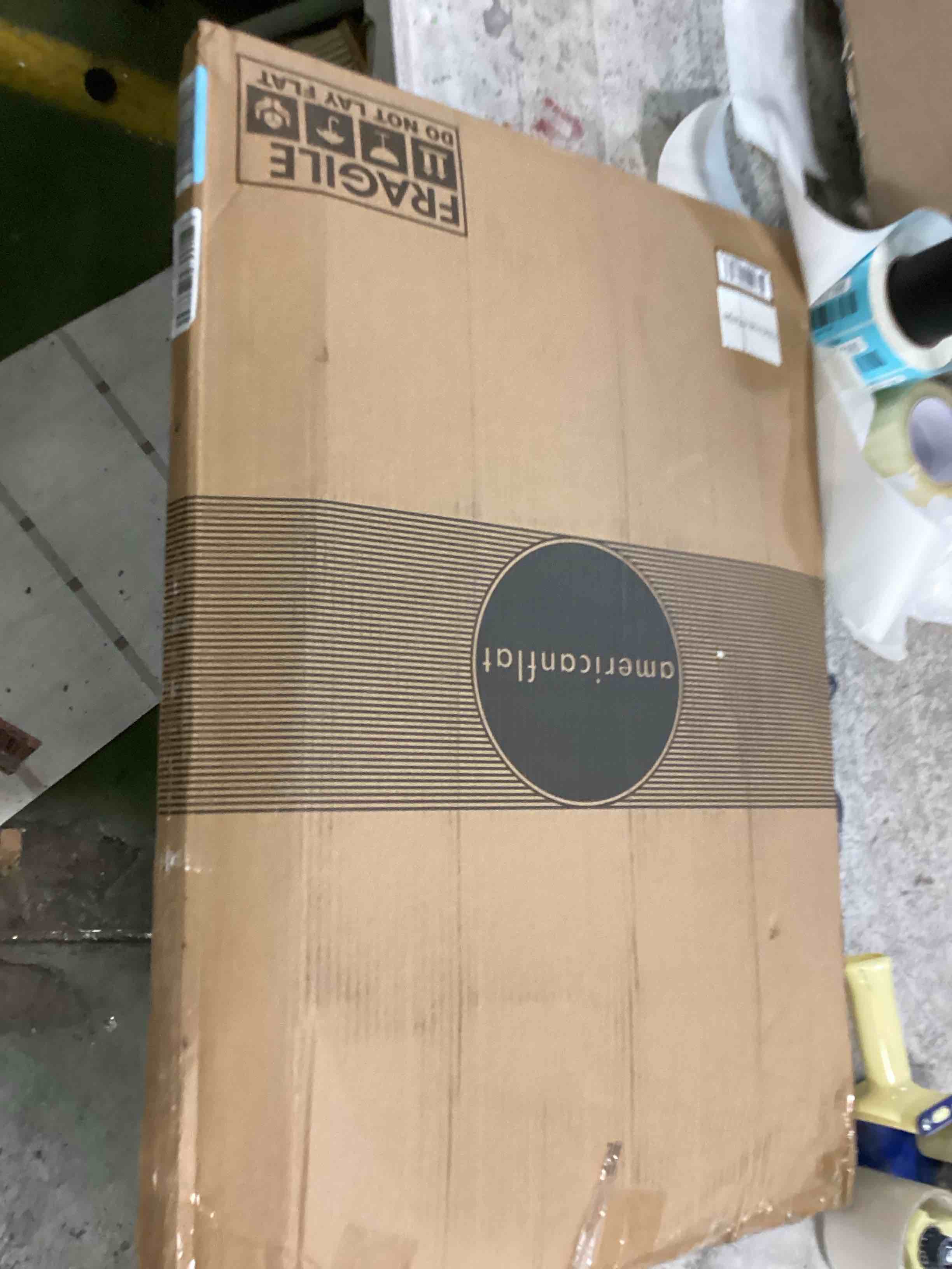 https://s3.amazonaws.com/lotting-images-prod/bidfta/BLU6307158_1713355403489.jpeg