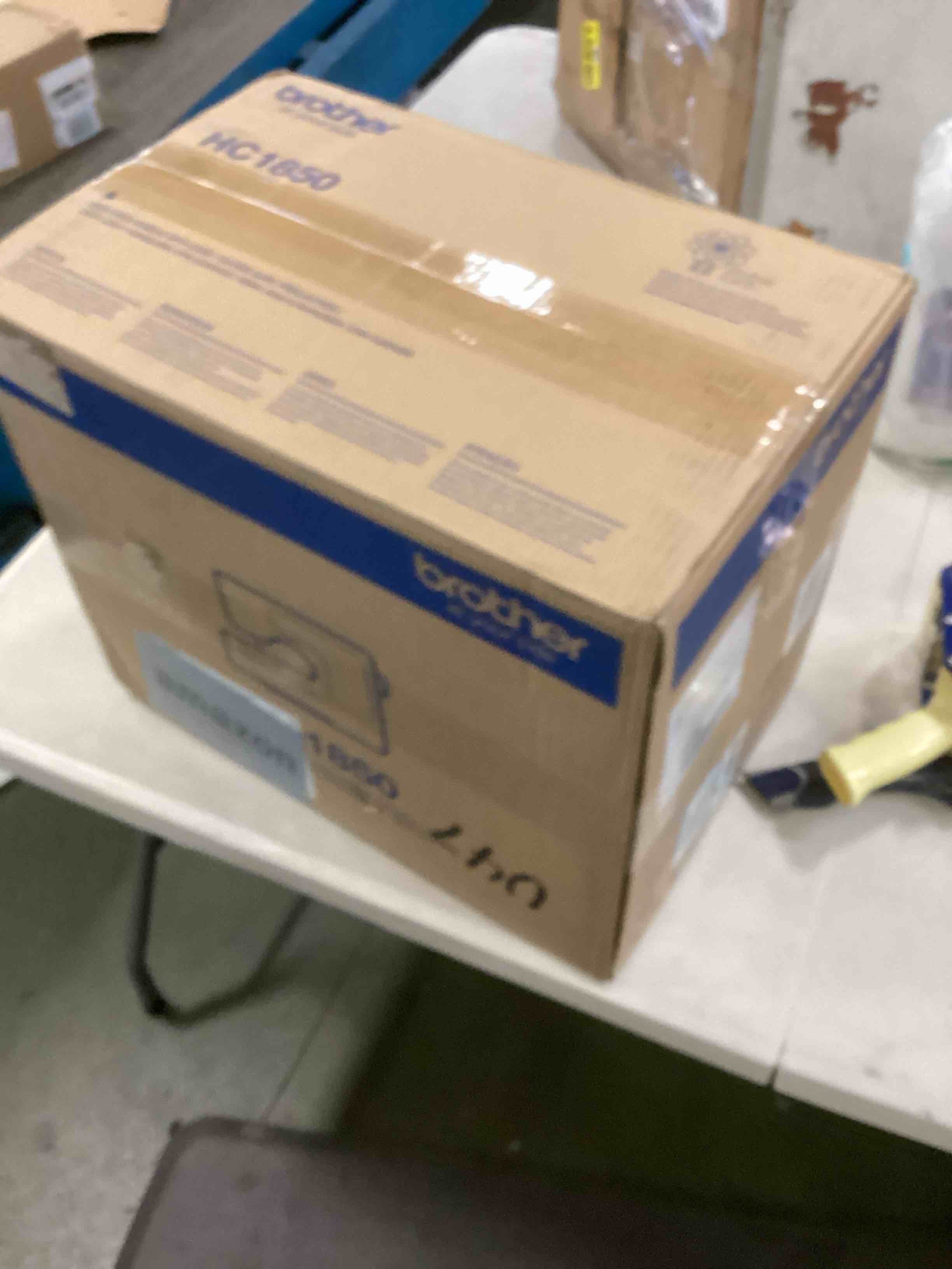 https://s3.amazonaws.com/lotting-images-prod/bidfta/BLU6307921_1713788043234.jpeg