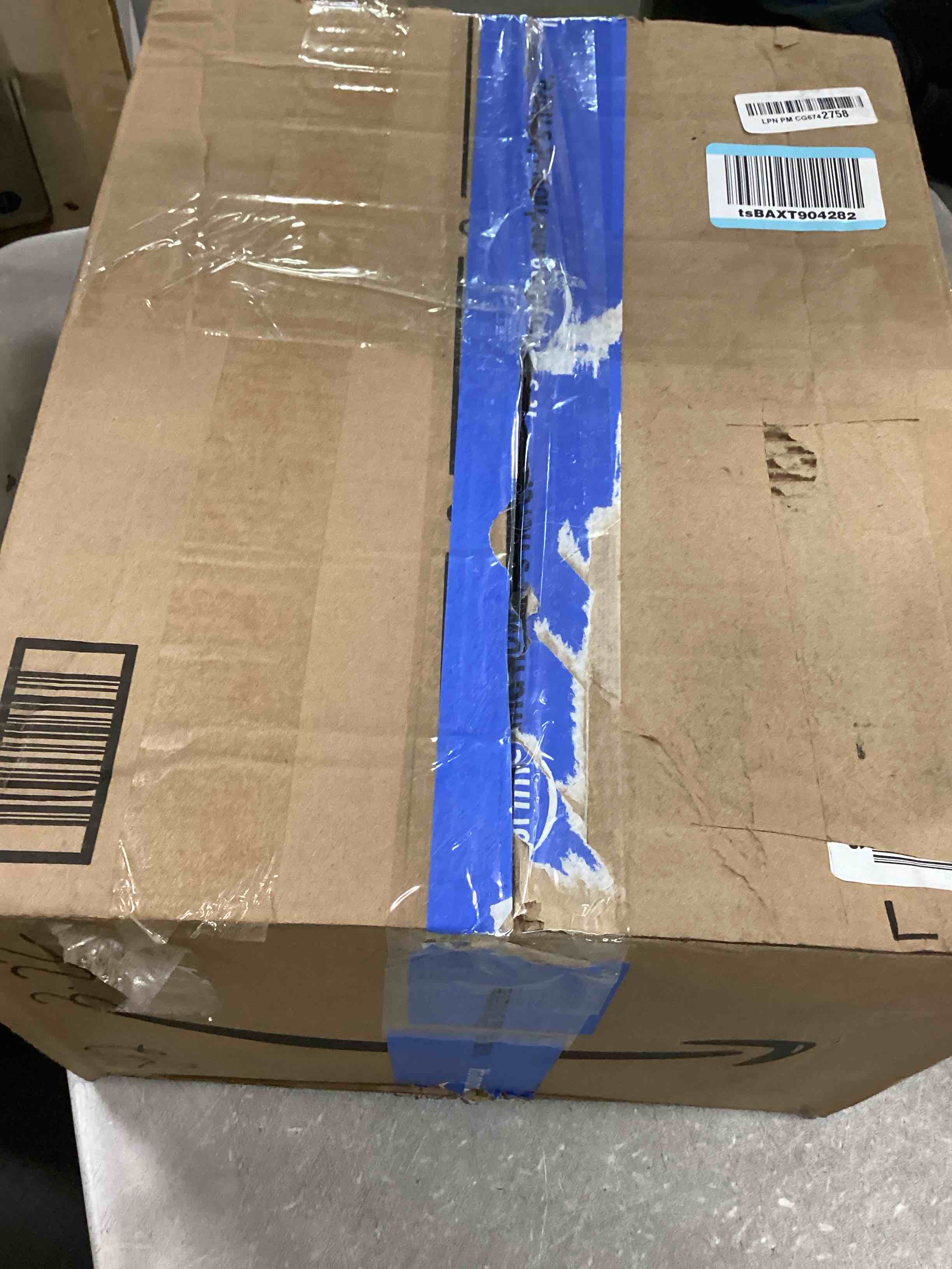 https://s3.amazonaws.com/lotting-images-prod/bidfta/BLU6309373_1712772540548.jpeg
