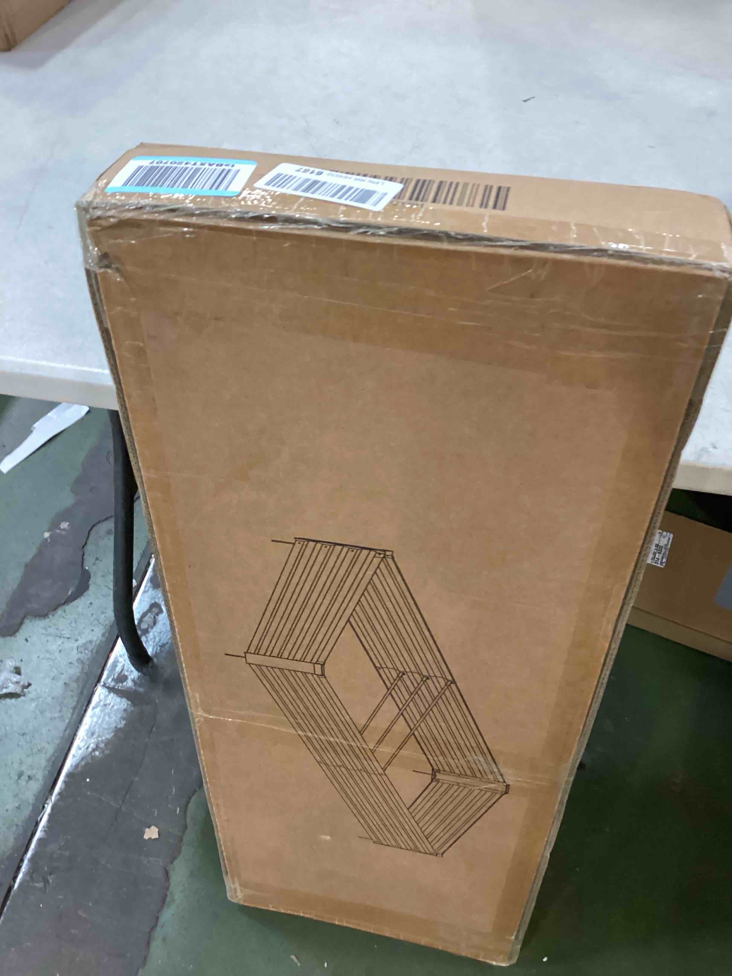 https://s3.amazonaws.com/lotting-images-prod/bidfta/BLU6310228_1712756193399.jpeg