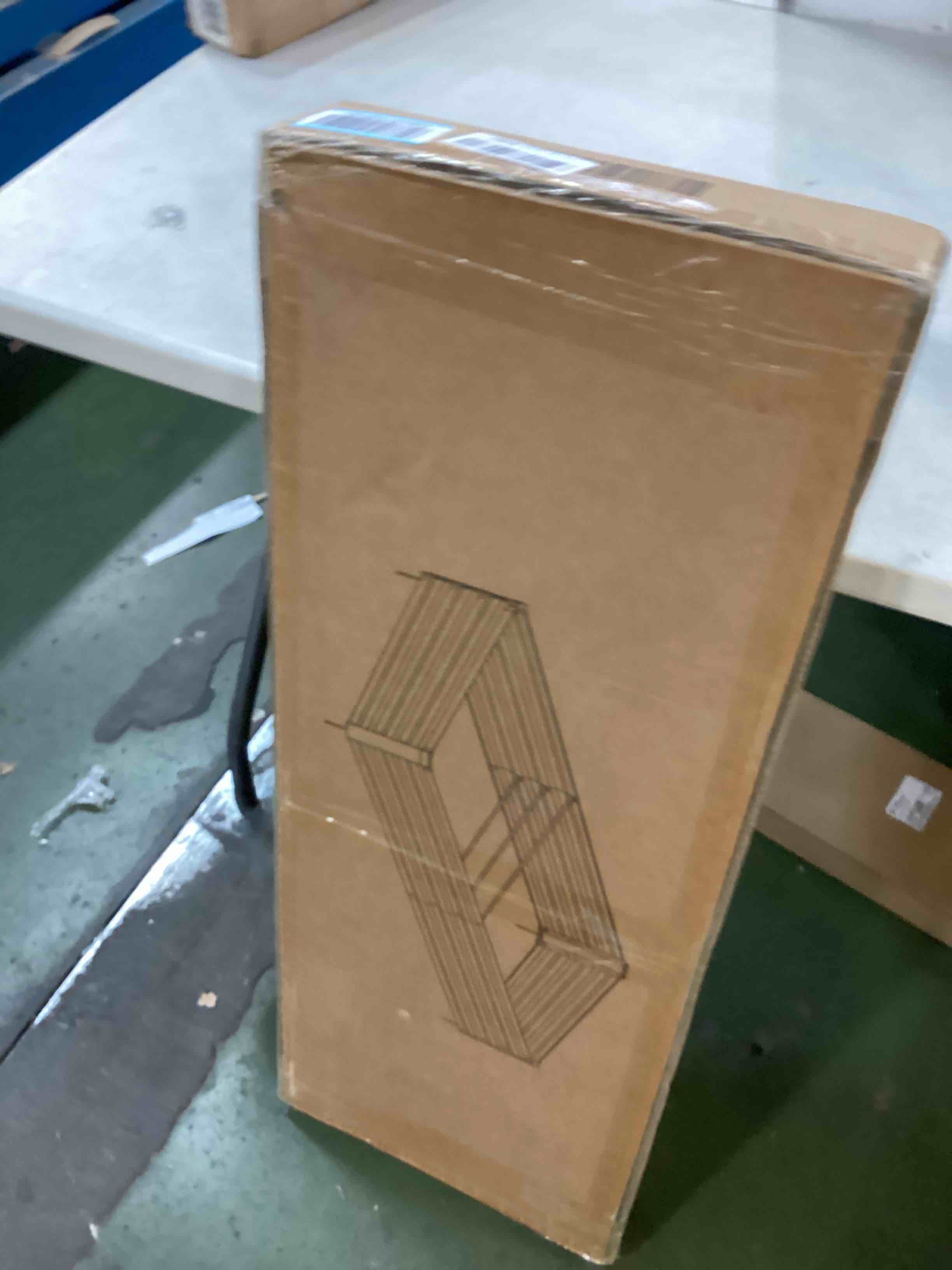 https://s3.amazonaws.com/lotting-images-prod/bidfta/BLU6310228_1712756195996.jpeg