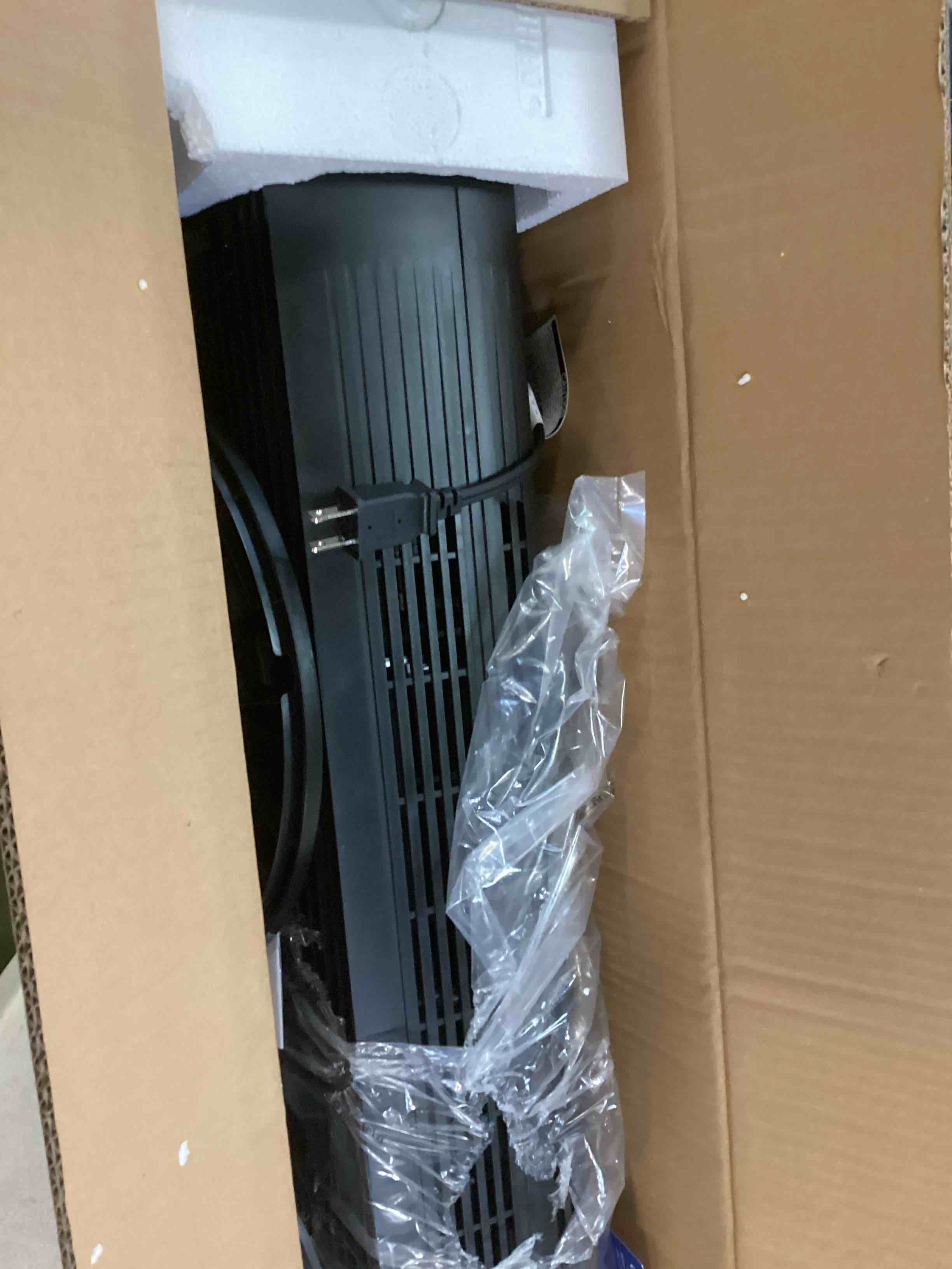 https://s3.amazonaws.com/lotting-images-prod/bidfta/BLU6310312_1712765348323.jpeg