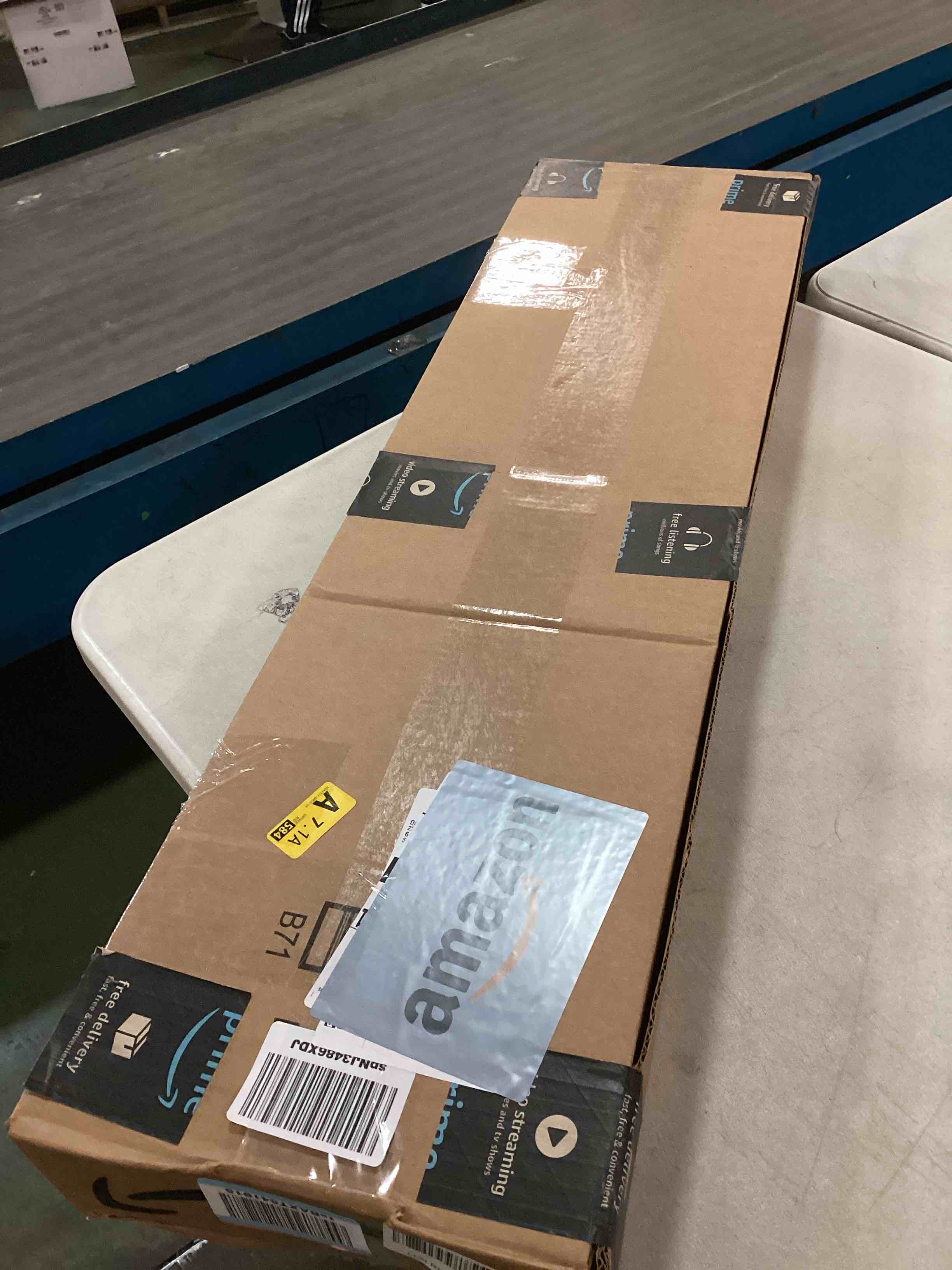 https://s3.amazonaws.com/lotting-images-prod/bidfta/BLU6310378_1712777400423.jpeg