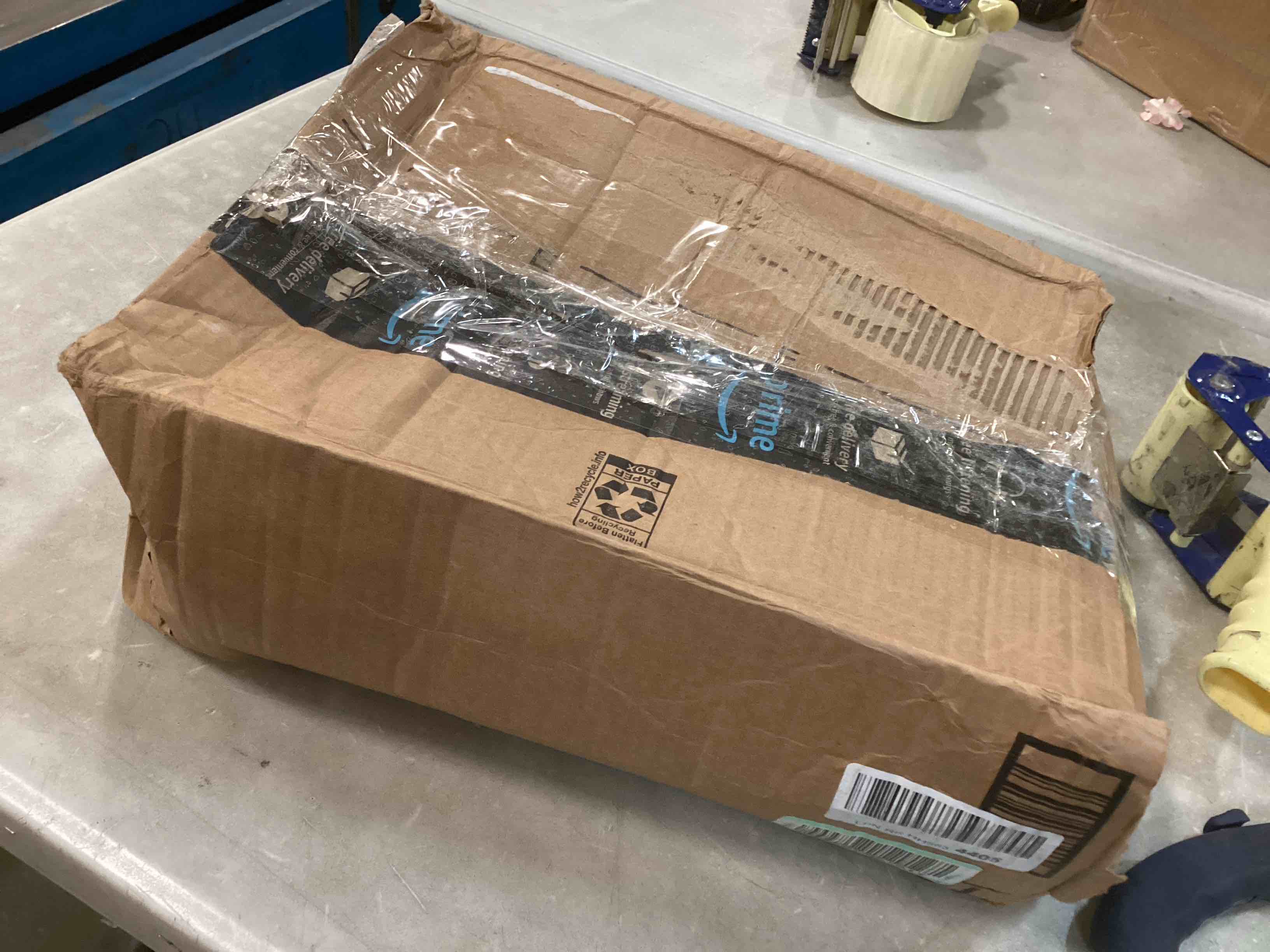 https://s3.amazonaws.com/lotting-images-prod/bidfta/BLU6311717_1712322076310.jpeg