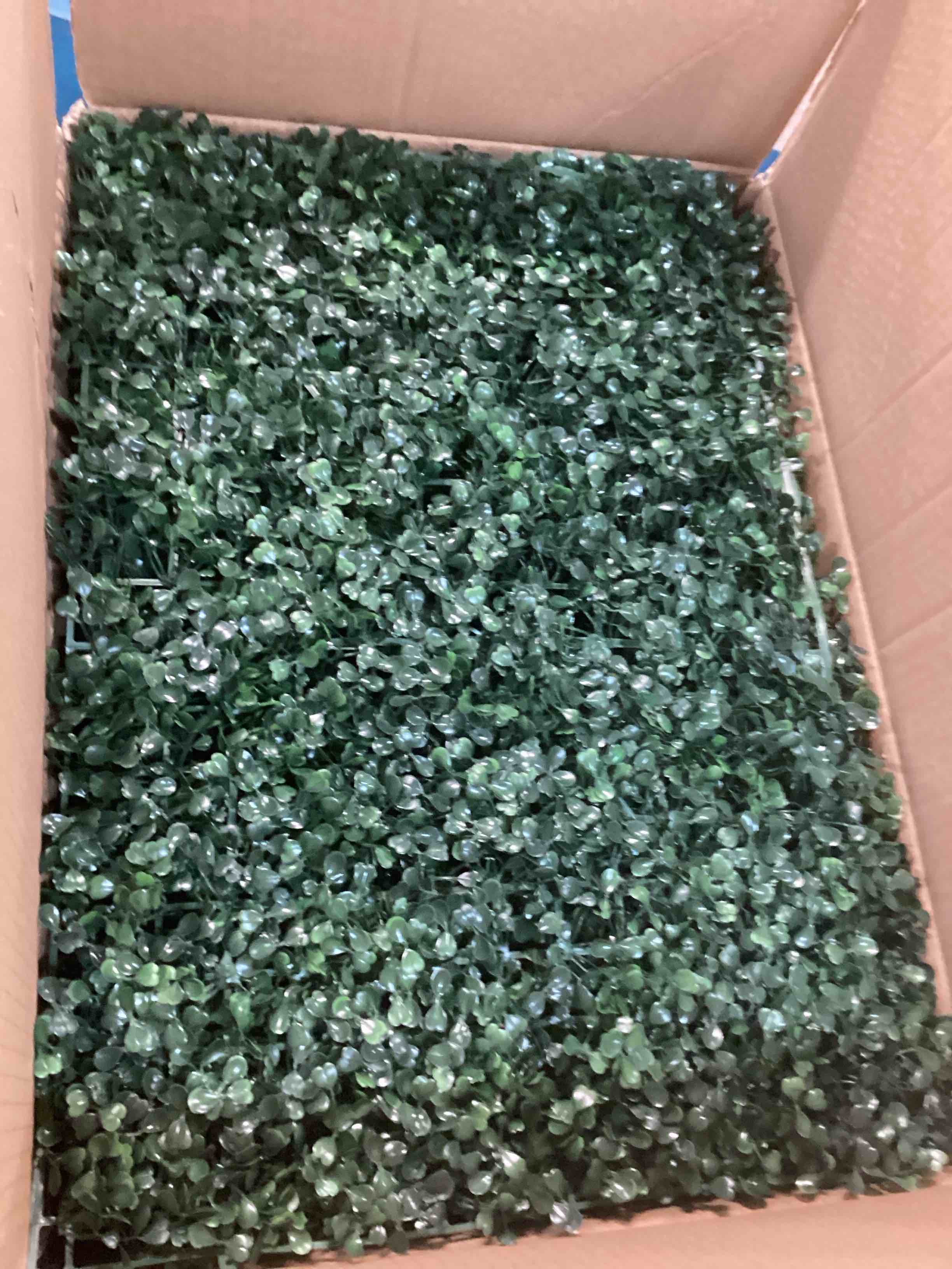 https://s3.amazonaws.com/lotting-images-prod/bidfta/BLU6311728_1712323409968.jpeg