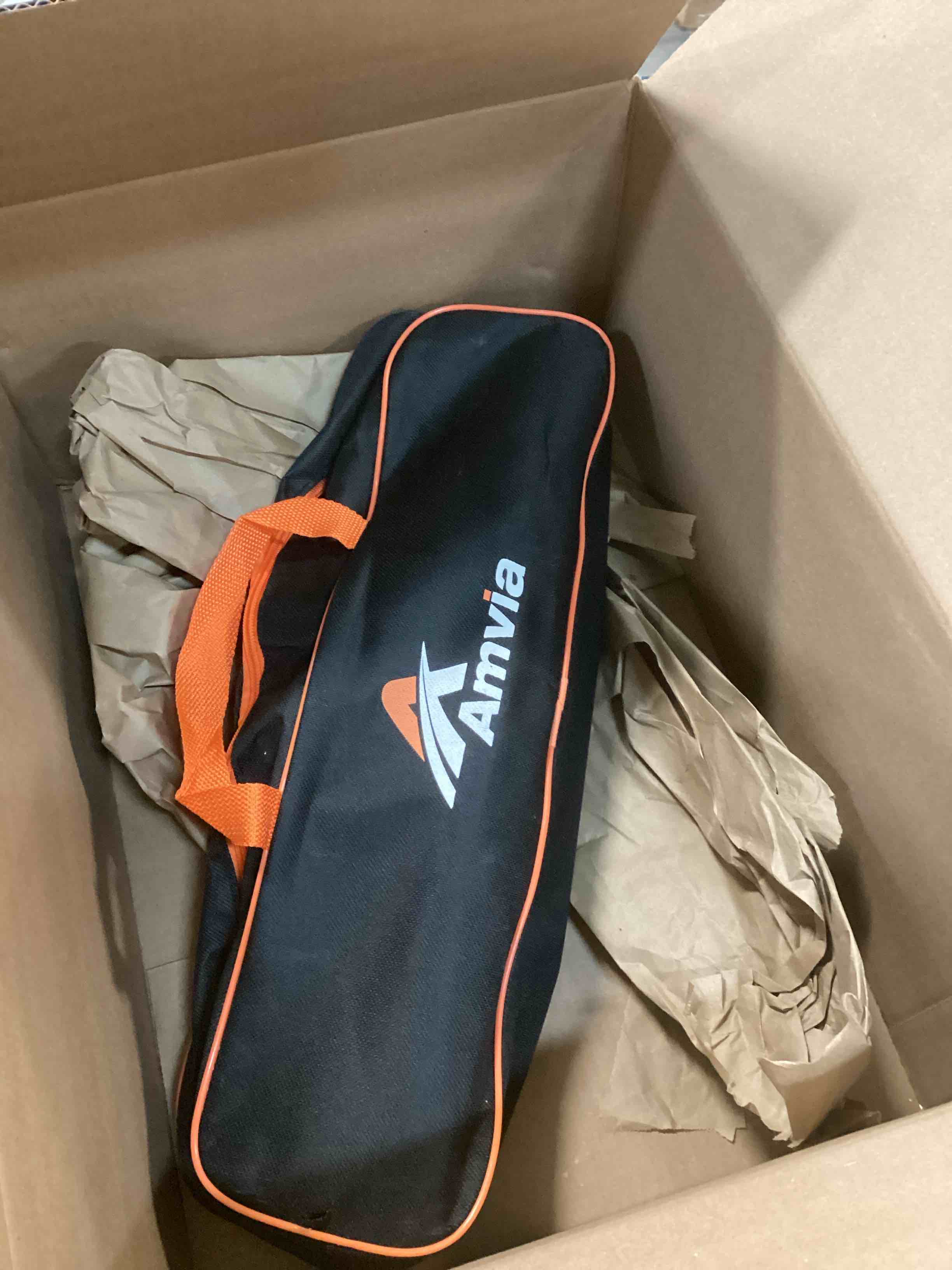 https://s3.amazonaws.com/lotting-images-prod/bidfta/BLU6311784_1712331594355.jpeg