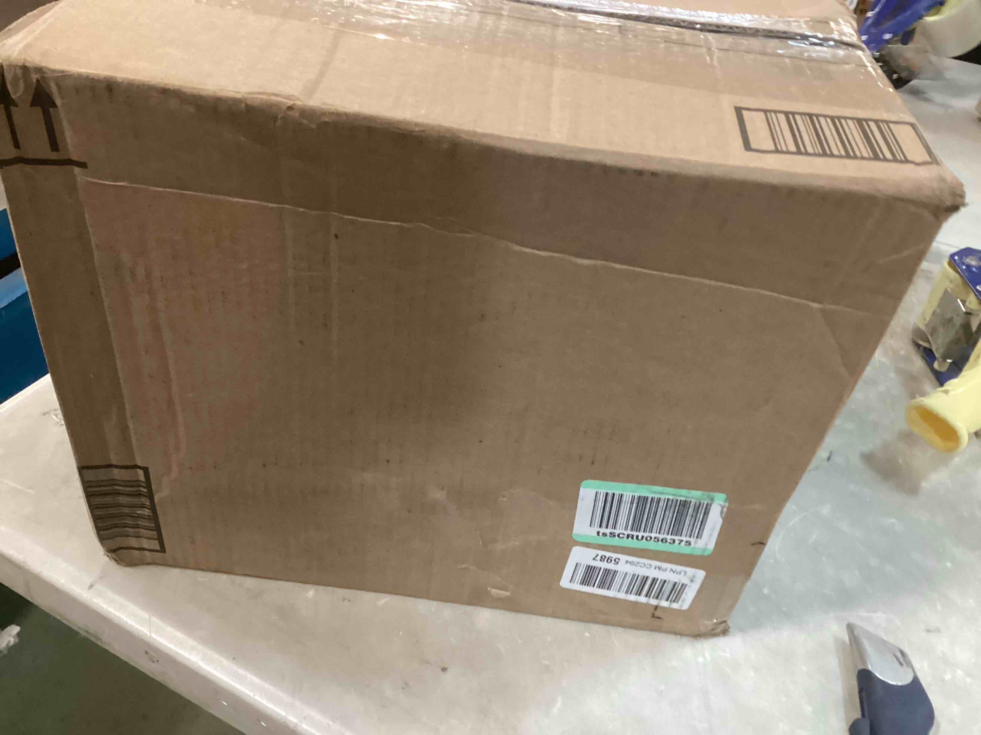 https://s3.amazonaws.com/lotting-images-prod/bidfta/BLU6311803_1712333811211.jpeg
