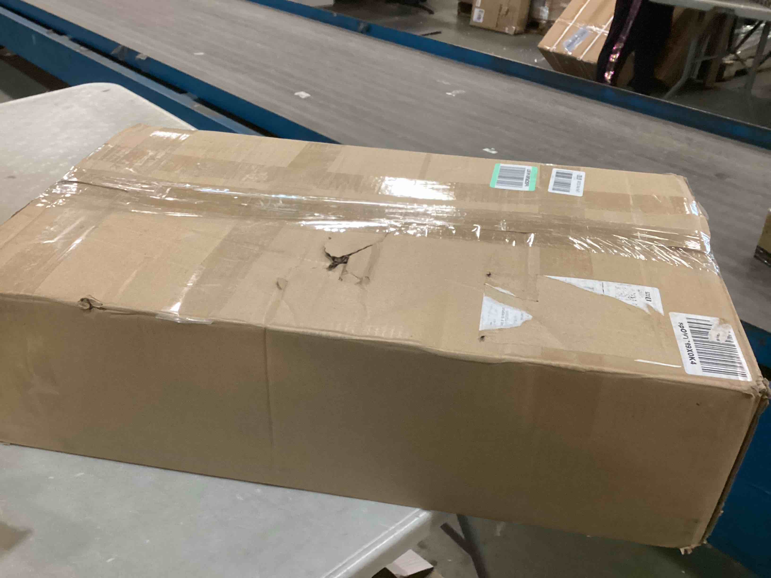 https://s3.amazonaws.com/lotting-images-prod/bidfta/BLU6311836_1712403953006.jpeg