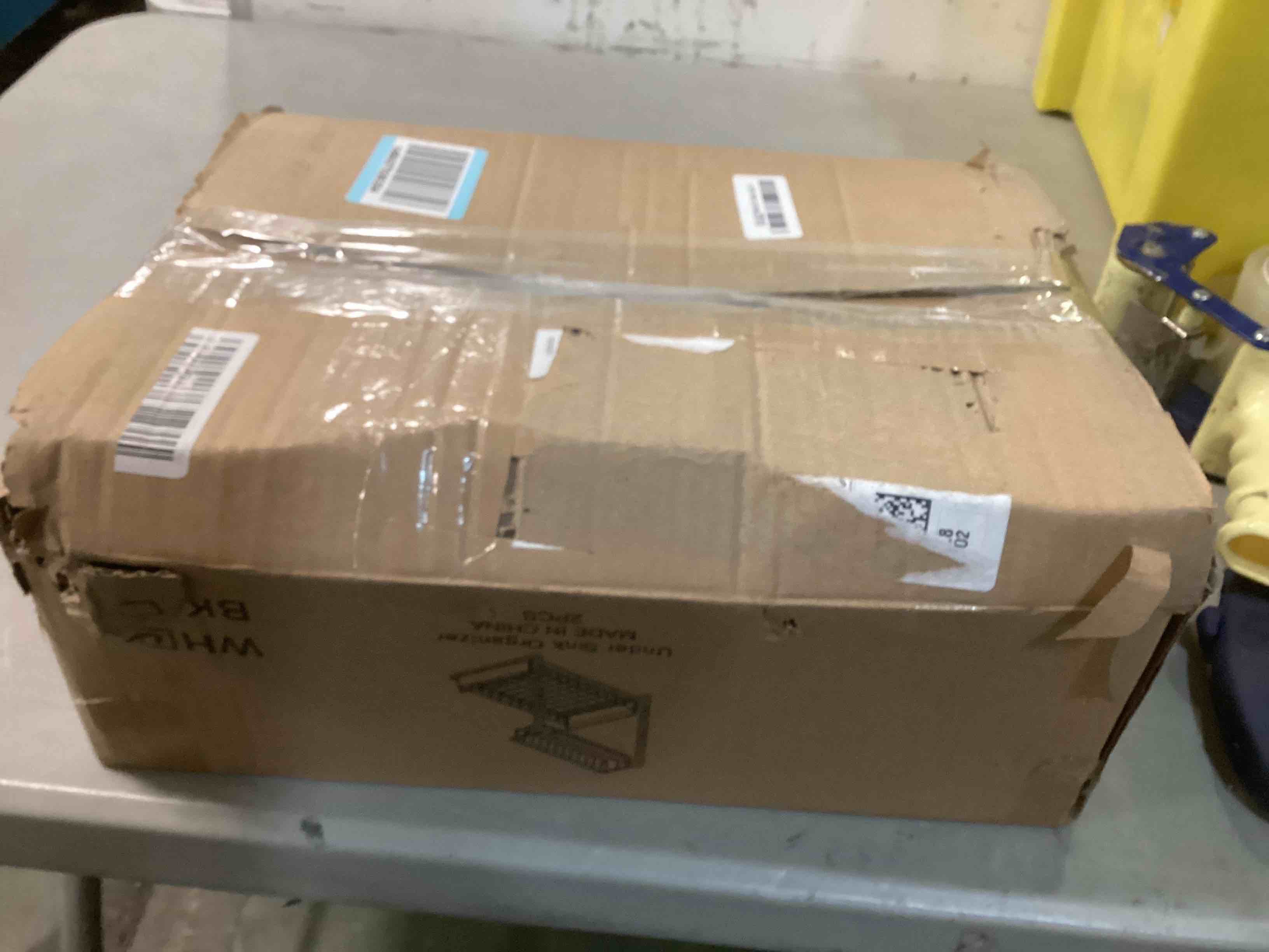 https://s3.amazonaws.com/lotting-images-prod/bidfta/BLU6312025_1712574196897.jpeg