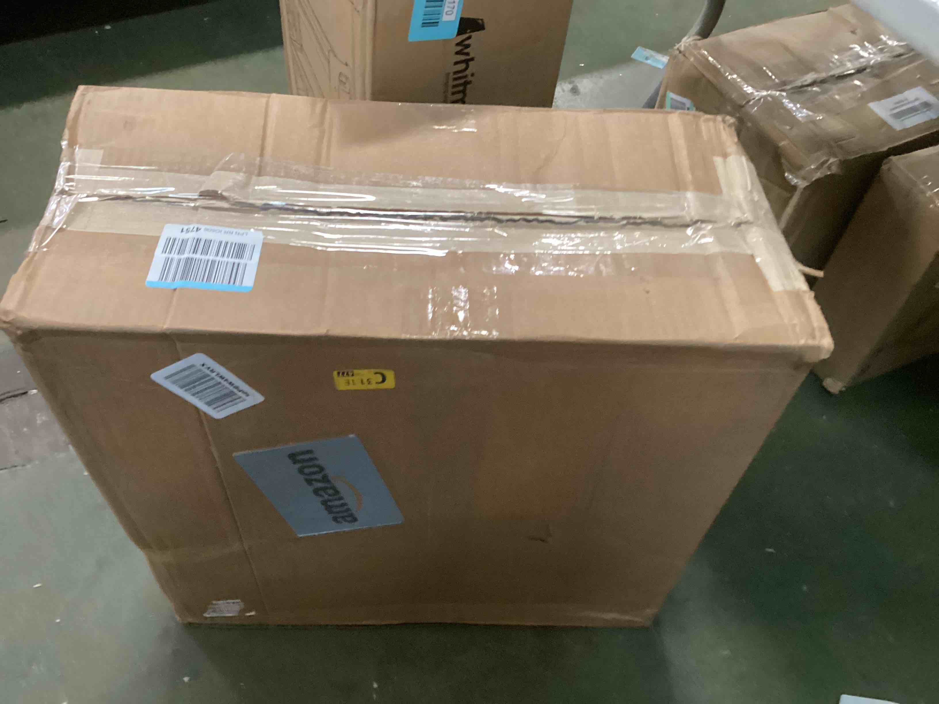 https://s3.amazonaws.com/lotting-images-prod/bidfta/BLU6312171_1712592230440.jpeg