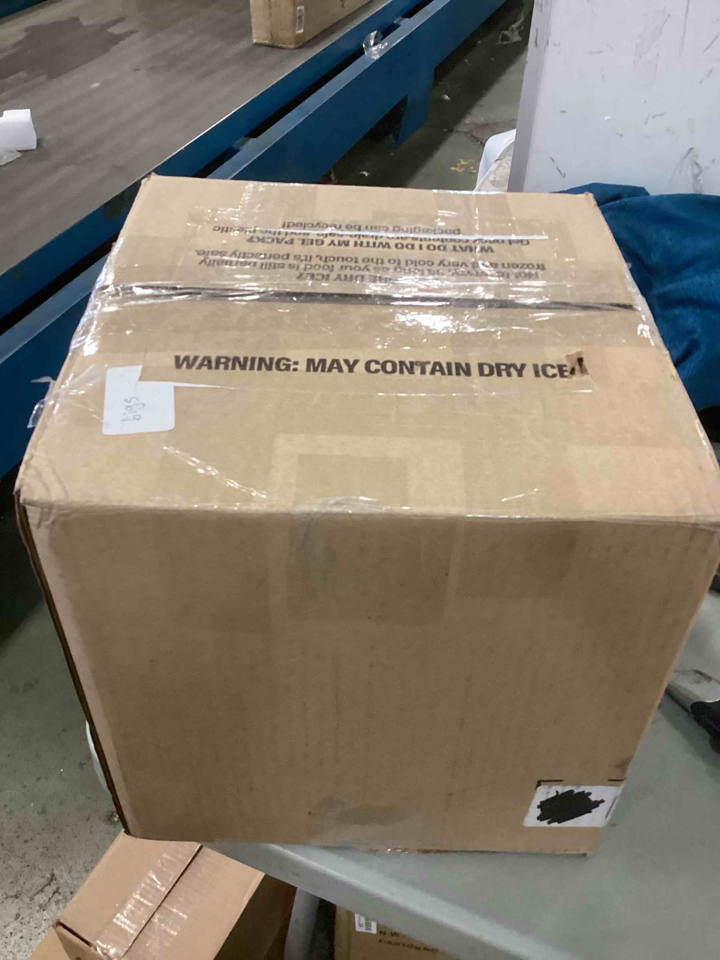 https://s3.amazonaws.com/lotting-images-prod/bidfta/BLU6312269_1712606861843.jpeg