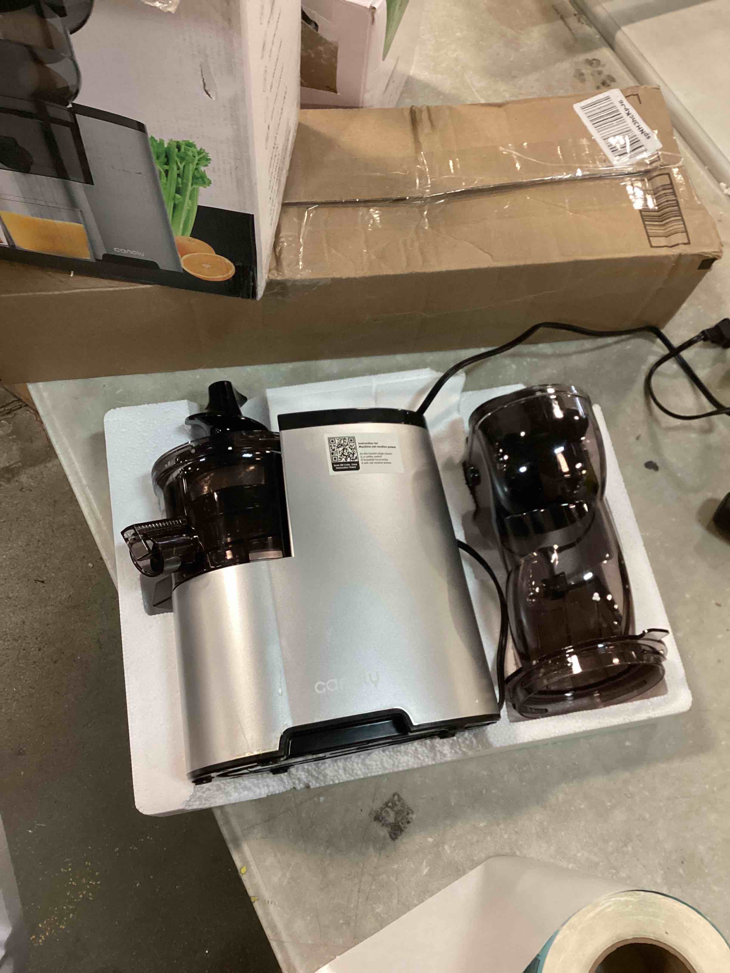 https://s3.amazonaws.com/lotting-images-prod/bidfta/BLU6312661_1712416941490.jpeg