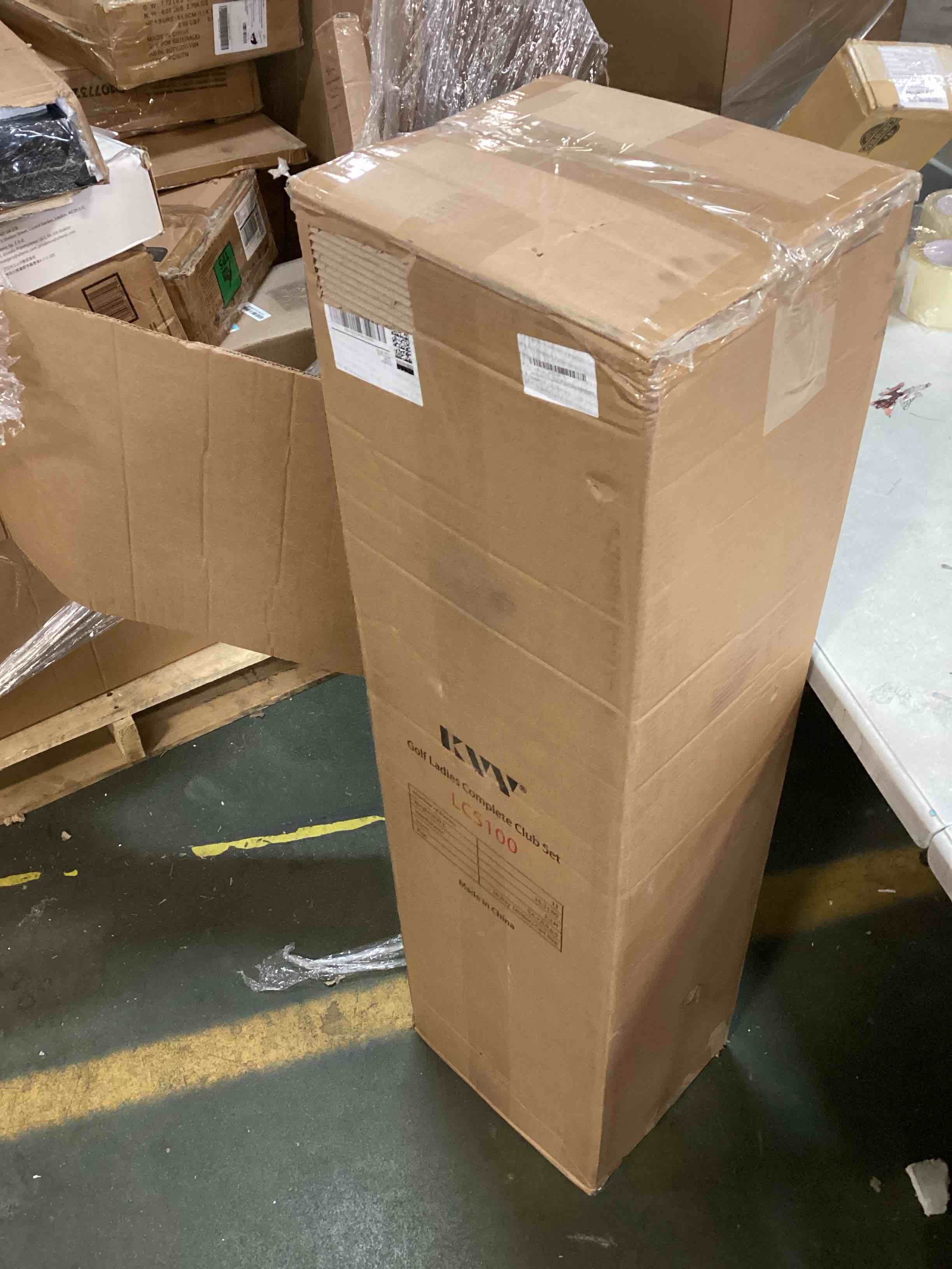 https://s3.amazonaws.com/lotting-images-prod/bidfta/BLU6312796_1712587853147.jpeg