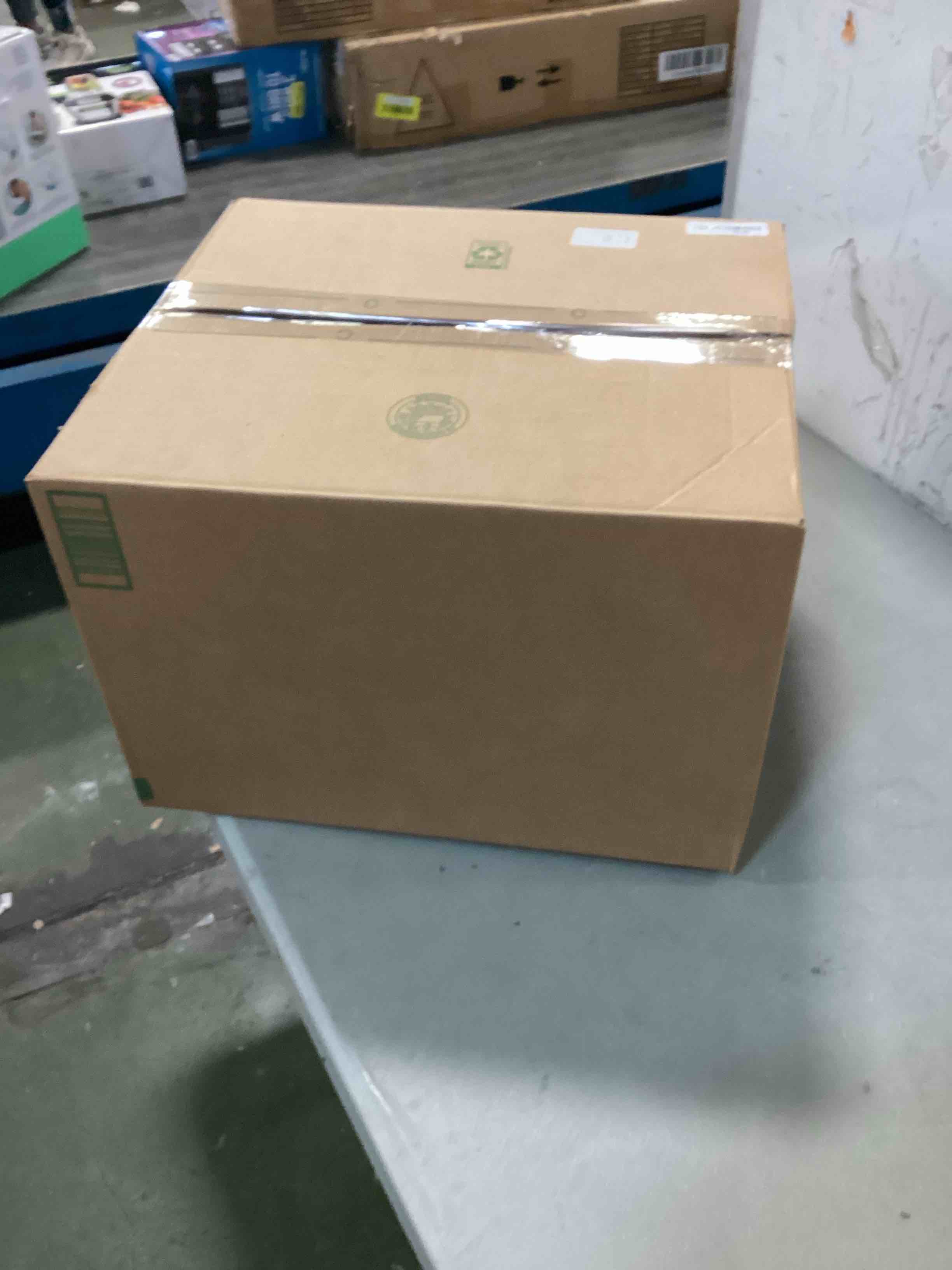https://s3.amazonaws.com/lotting-images-prod/bidfta/BLU6313107_1712692782405.jpeg