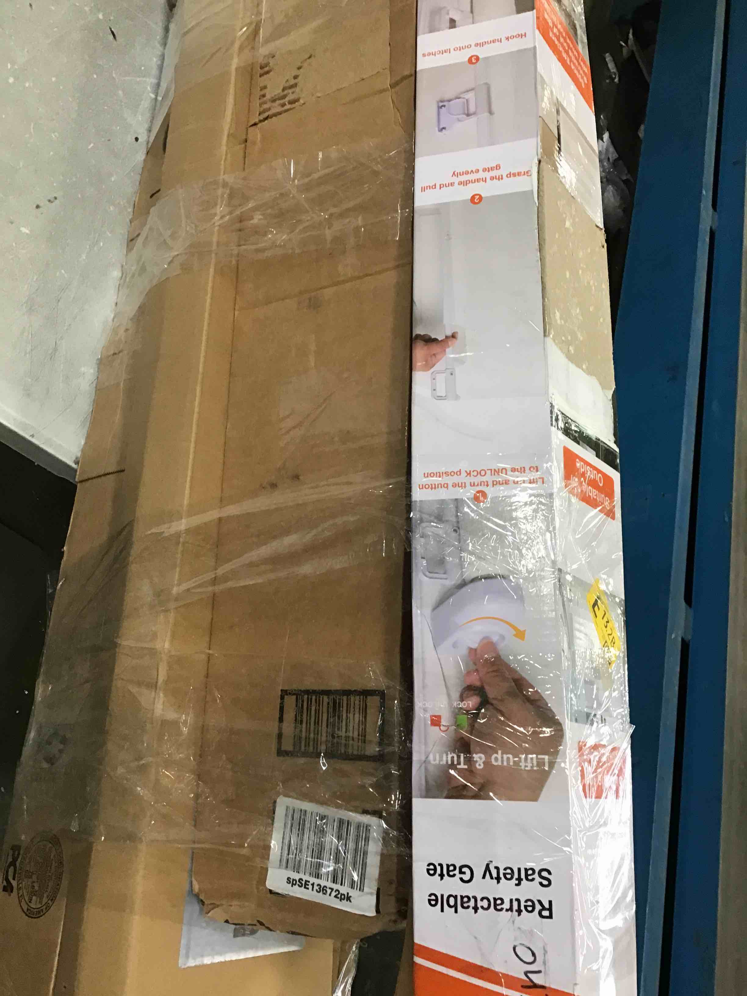 assortment item include retractable gate/ cordless/ curtain rod and more 8 pack 