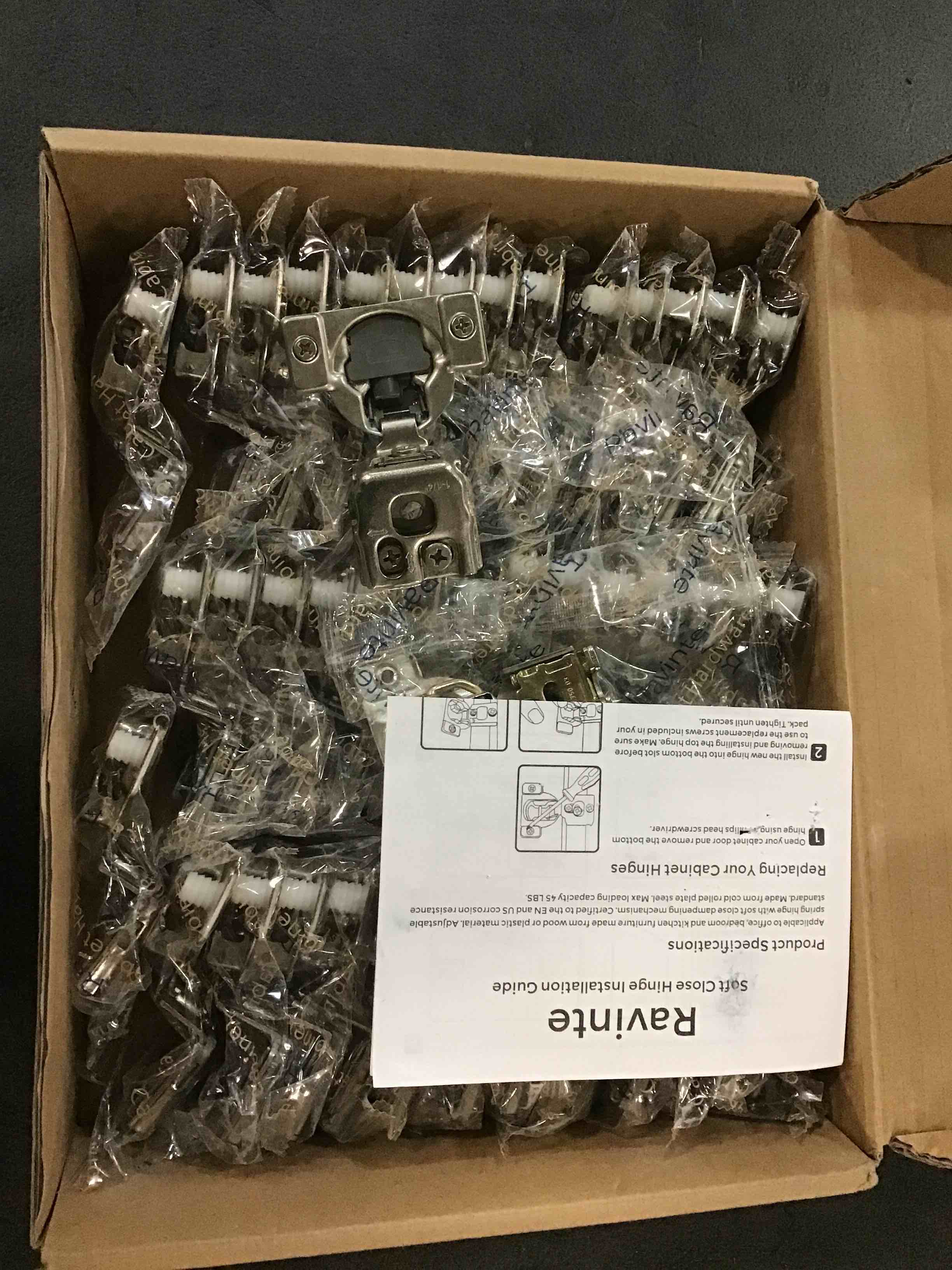 https://s3.amazonaws.com/lotting-images-prod/bidfta/BLU6314489_1712315983605.jpeg