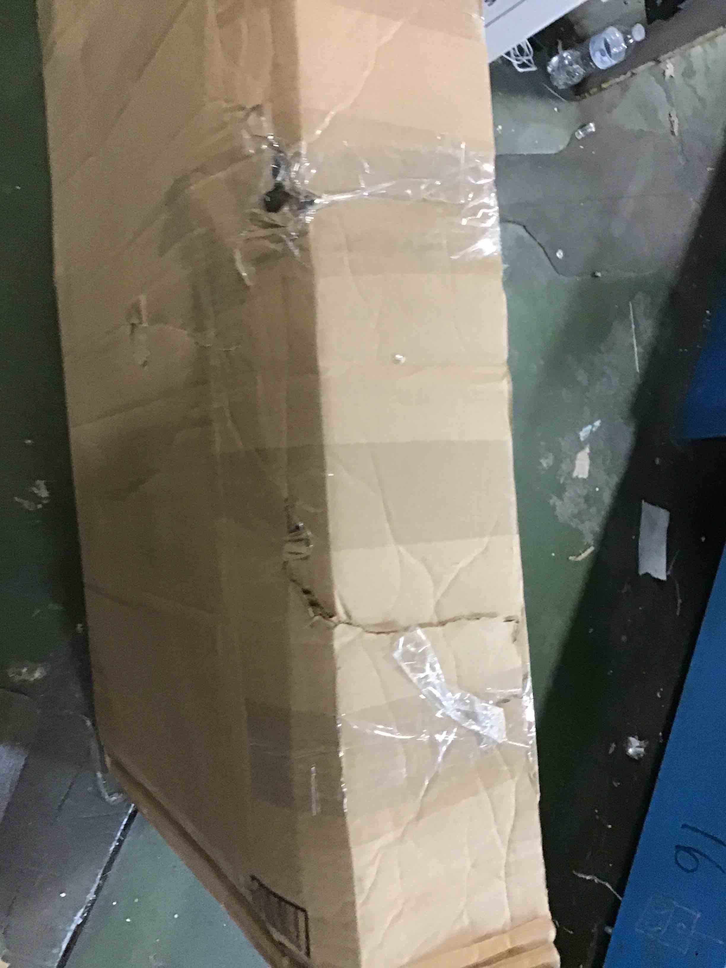 https://s3.amazonaws.com/lotting-images-prod/bidfta/BLU6314656_1712333590993.jpeg
