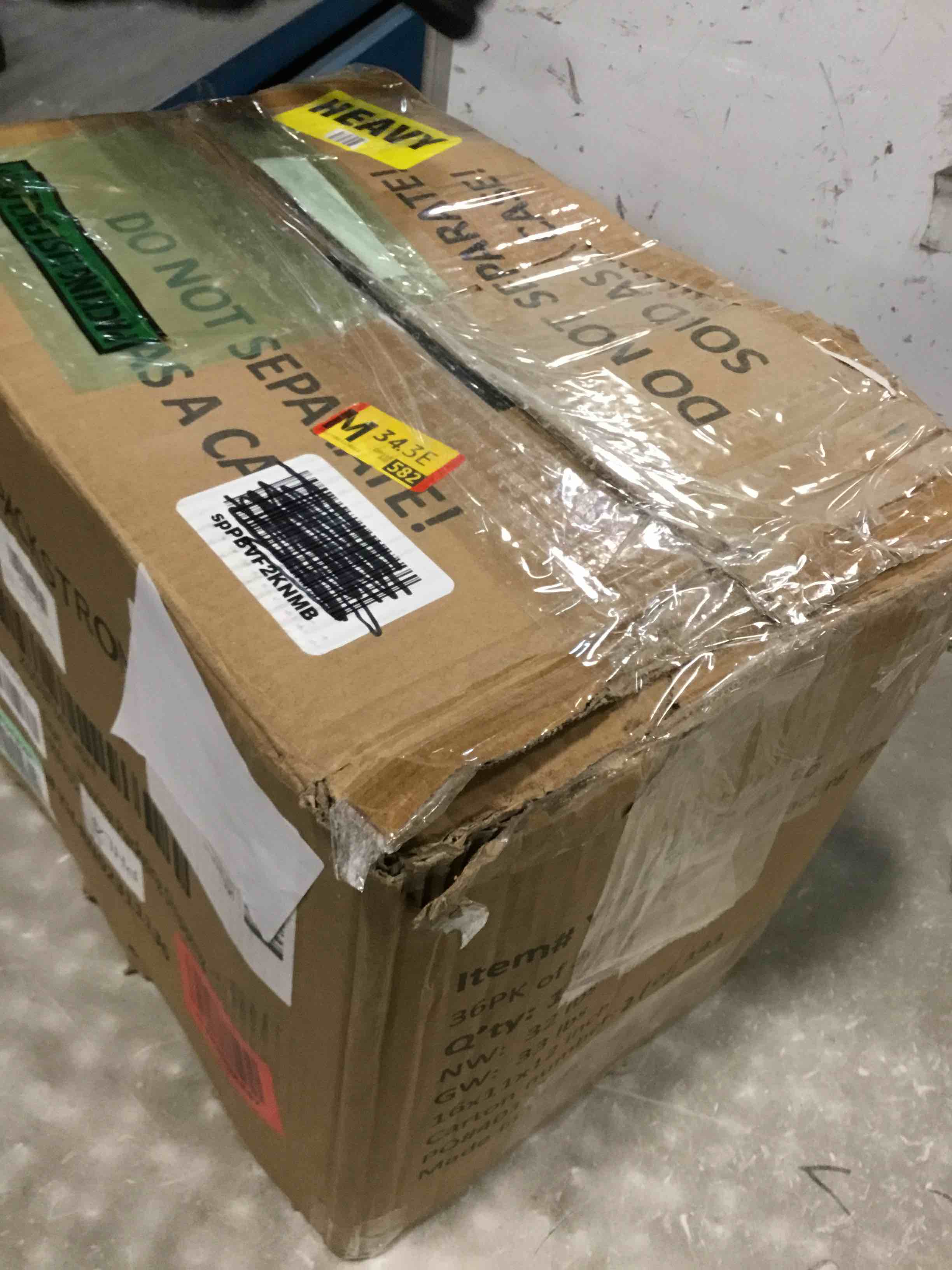 https://s3.amazonaws.com/lotting-images-prod/bidfta/BLU6315760_1712401475951.jpeg