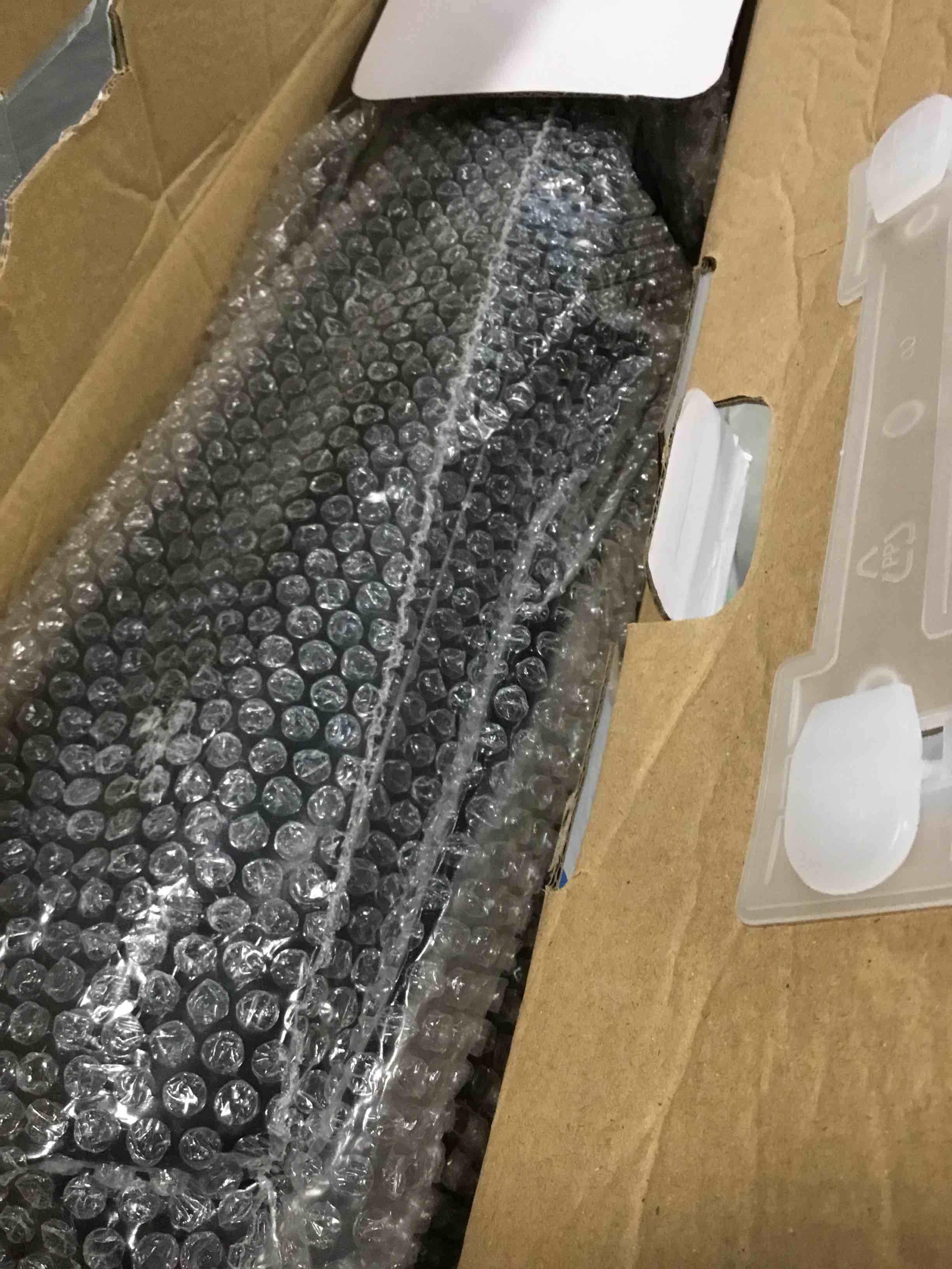 https://s3.amazonaws.com/lotting-images-prod/bidfta/BLU6315770_1712403045708.jpeg
