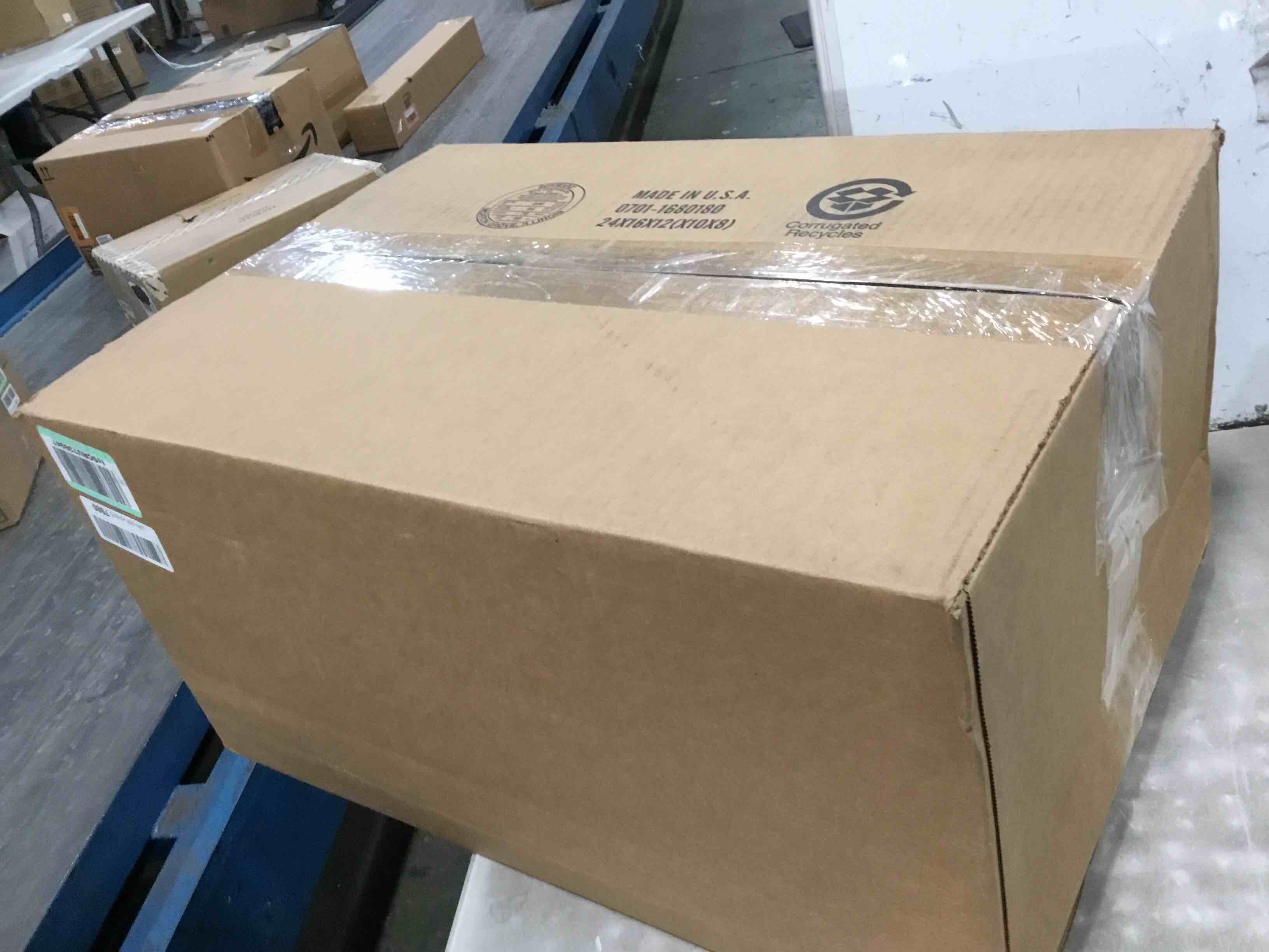https://s3.amazonaws.com/lotting-images-prod/bidfta/BLU6315779_1712403929091.jpeg