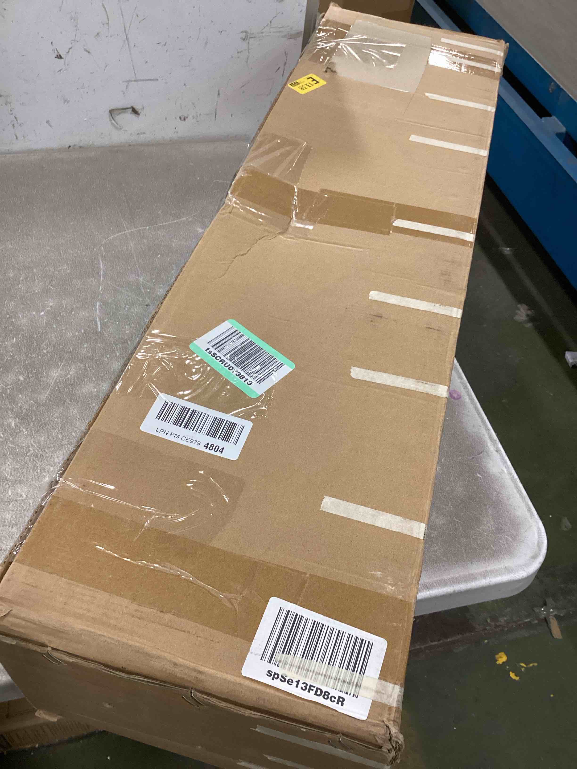 https://s3.amazonaws.com/lotting-images-prod/bidfta/BLU6316023_1712578341728.jpeg