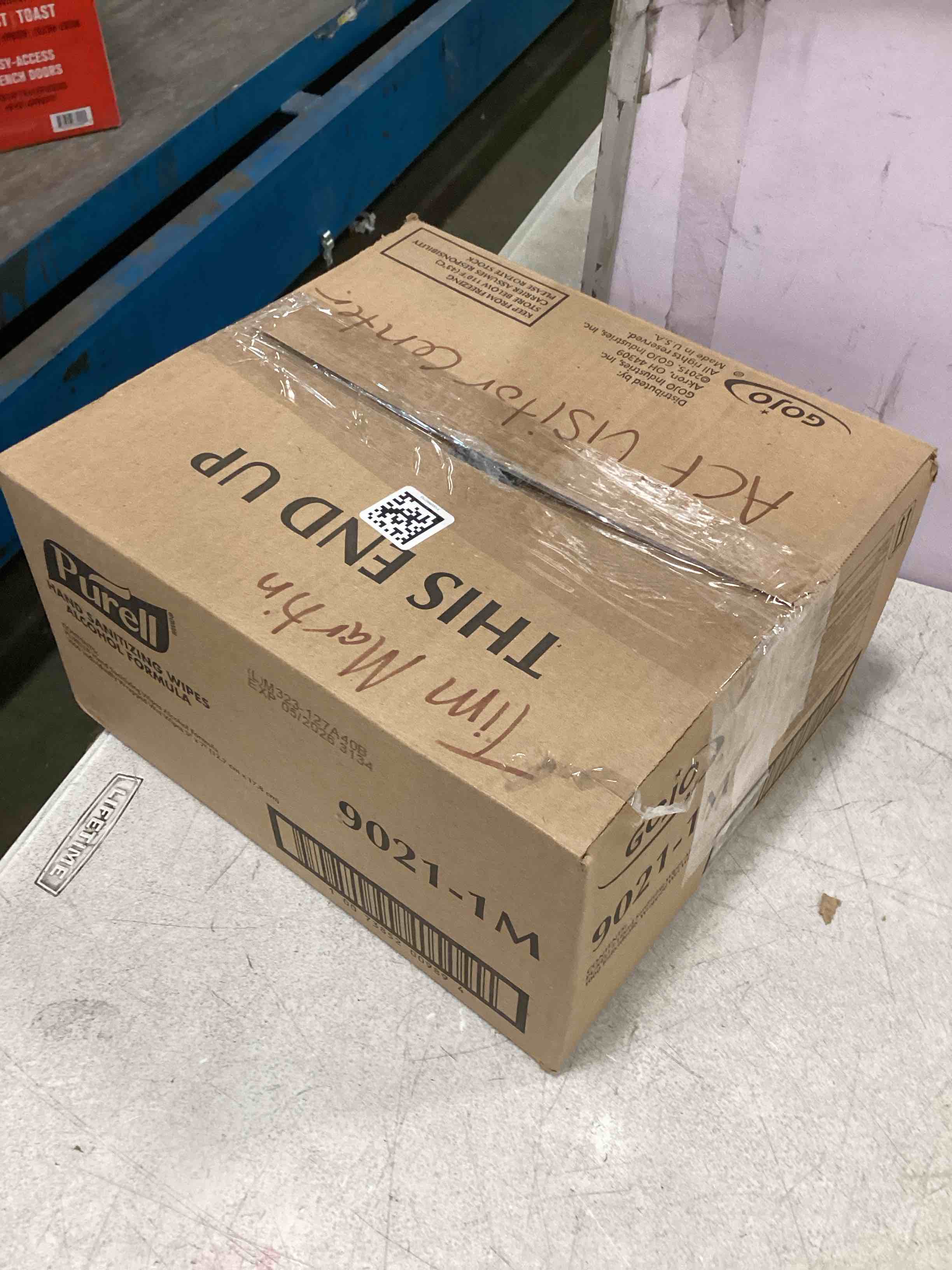 https://s3.amazonaws.com/lotting-images-prod/bidfta/BLU6316541_1712866024454.jpeg