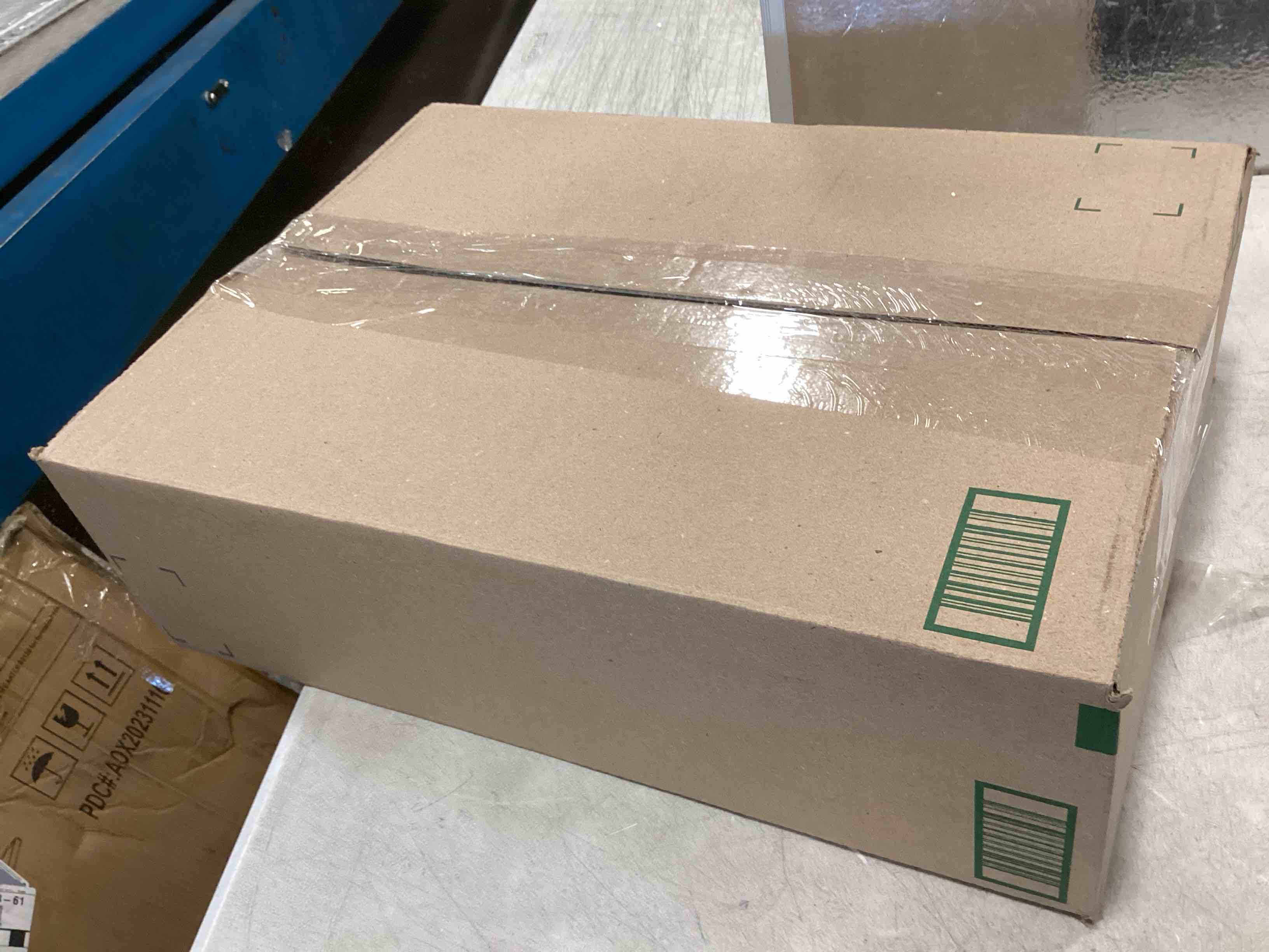 https://s3.amazonaws.com/lotting-images-prod/bidfta/BLU6316903_1713192808925.jpeg