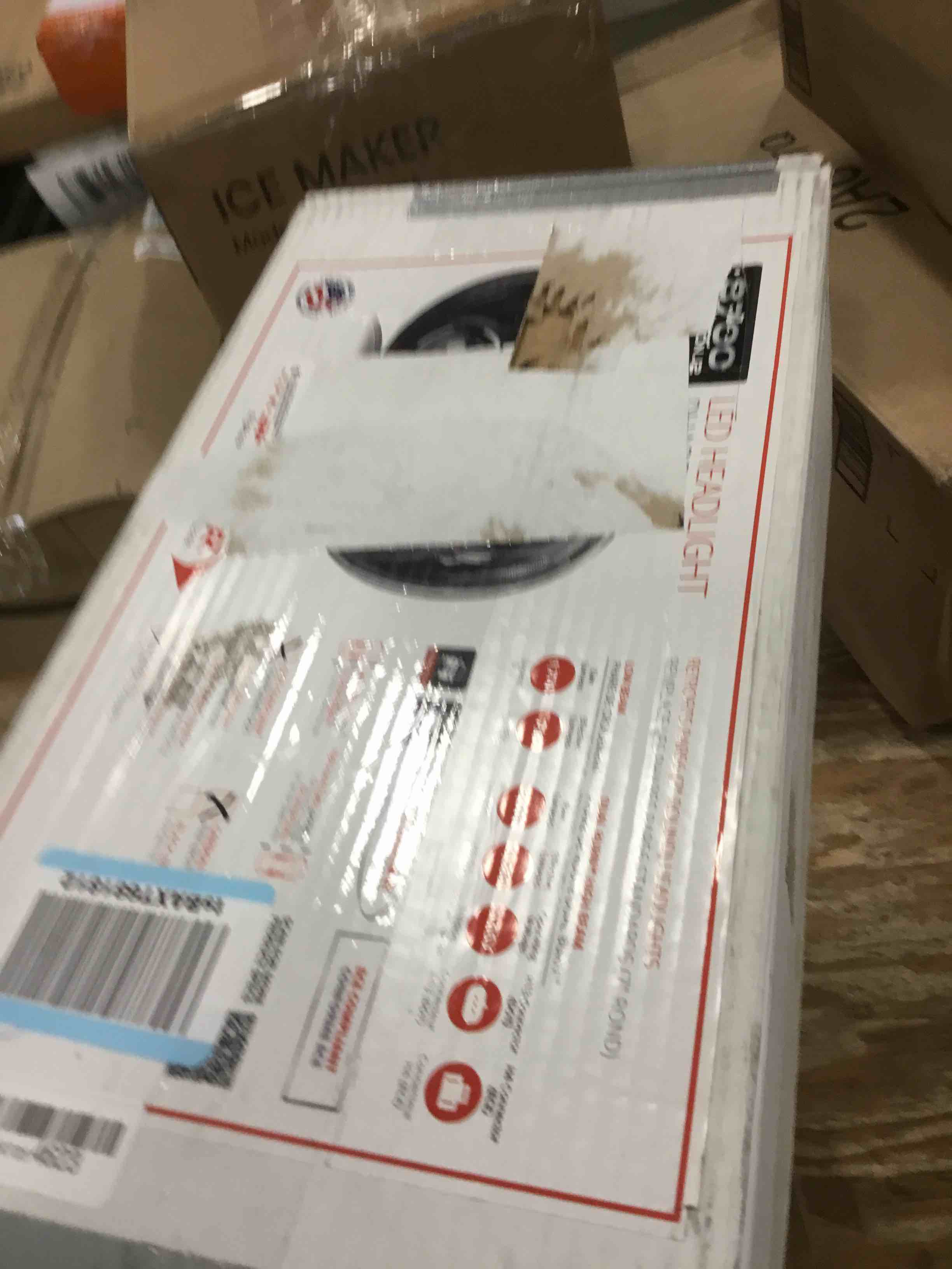 https://s3.amazonaws.com/lotting-images-prod/bidfta/BLU6317550_1712769778999.jpeg