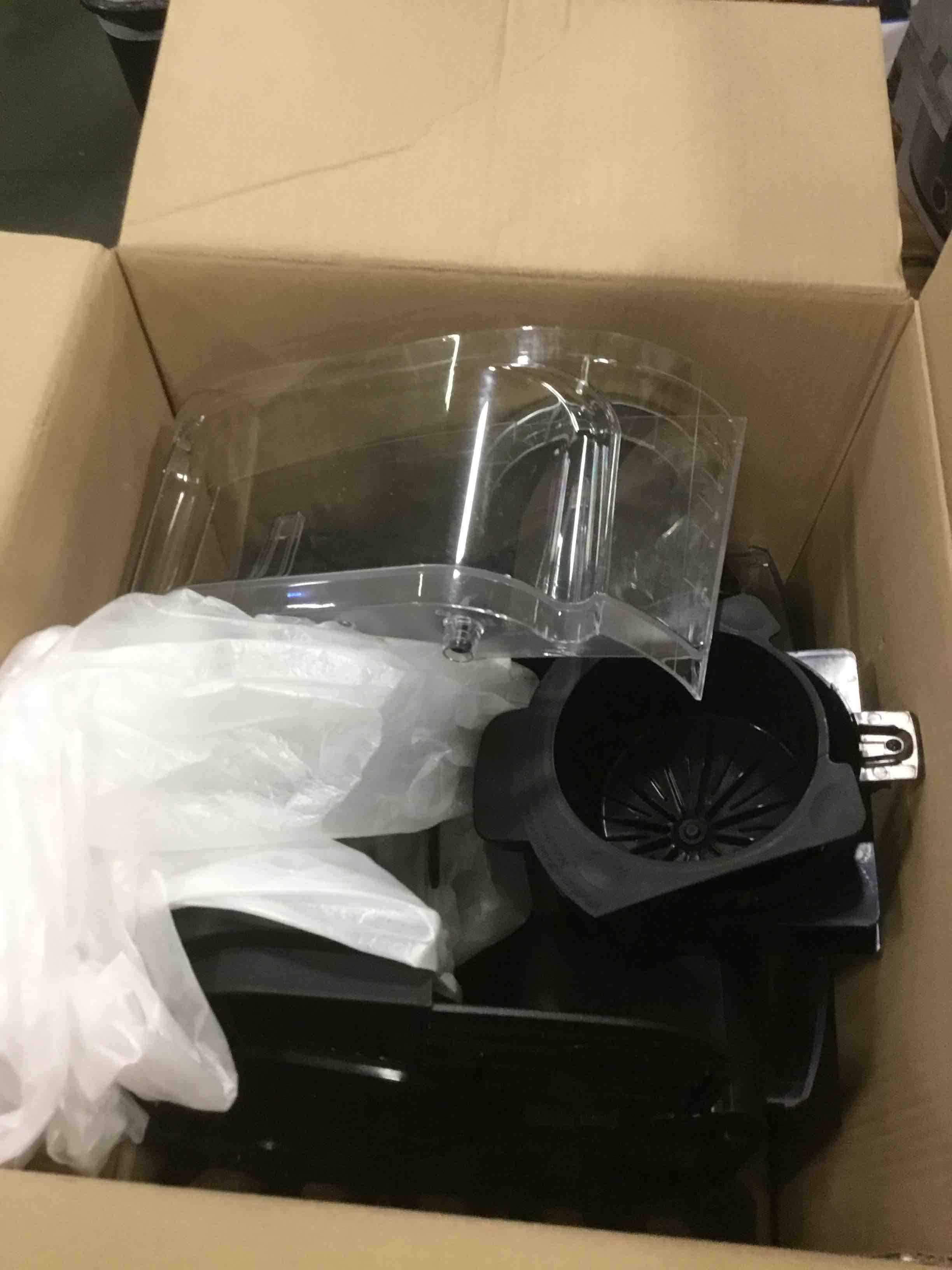 https://s3.amazonaws.com/lotting-images-prod/bidfta/BLU6317600_1712776725076.jpeg