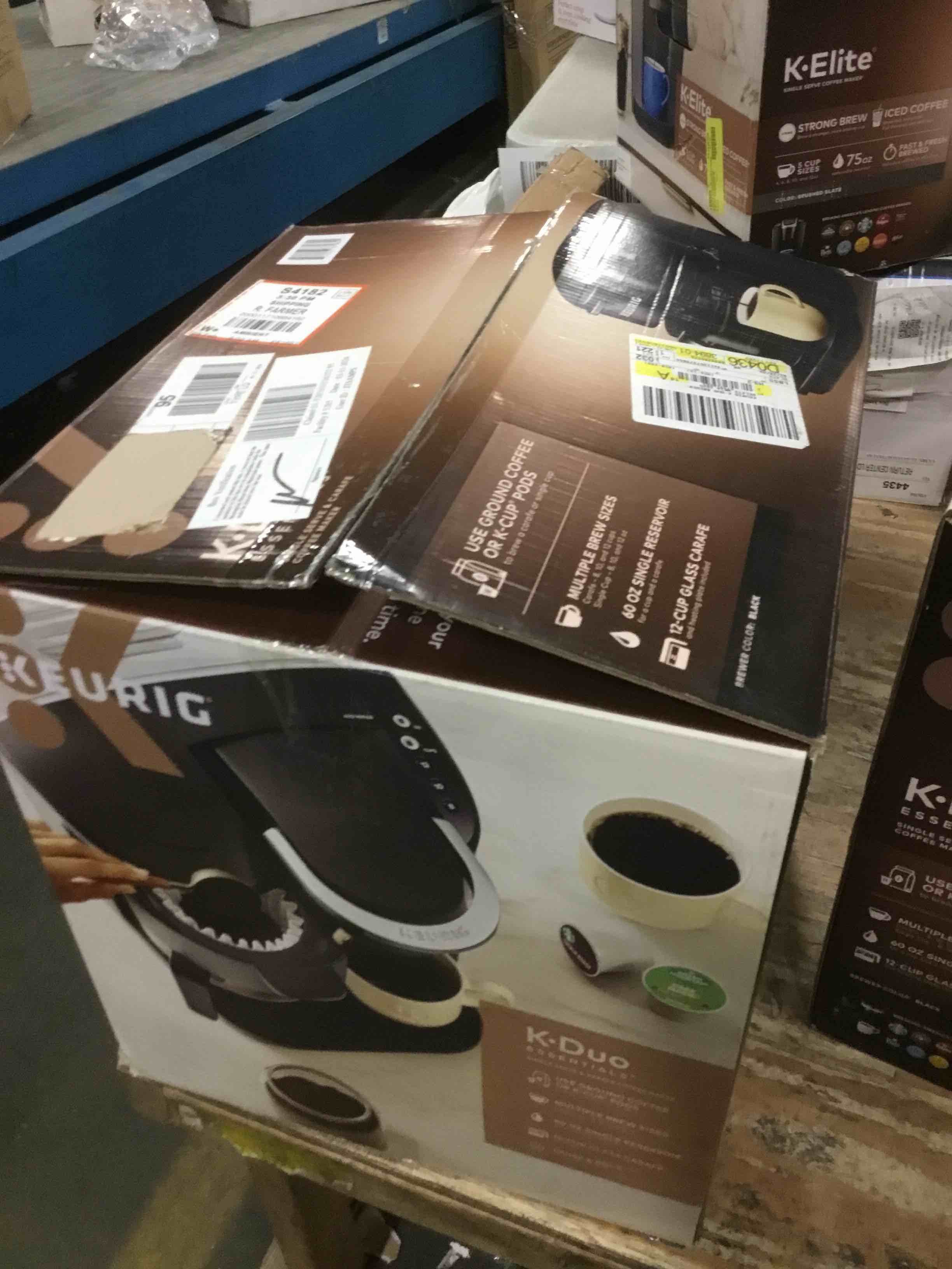 https://s3.amazonaws.com/lotting-images-prod/bidfta/BLU6317600_1712776734212.jpeg