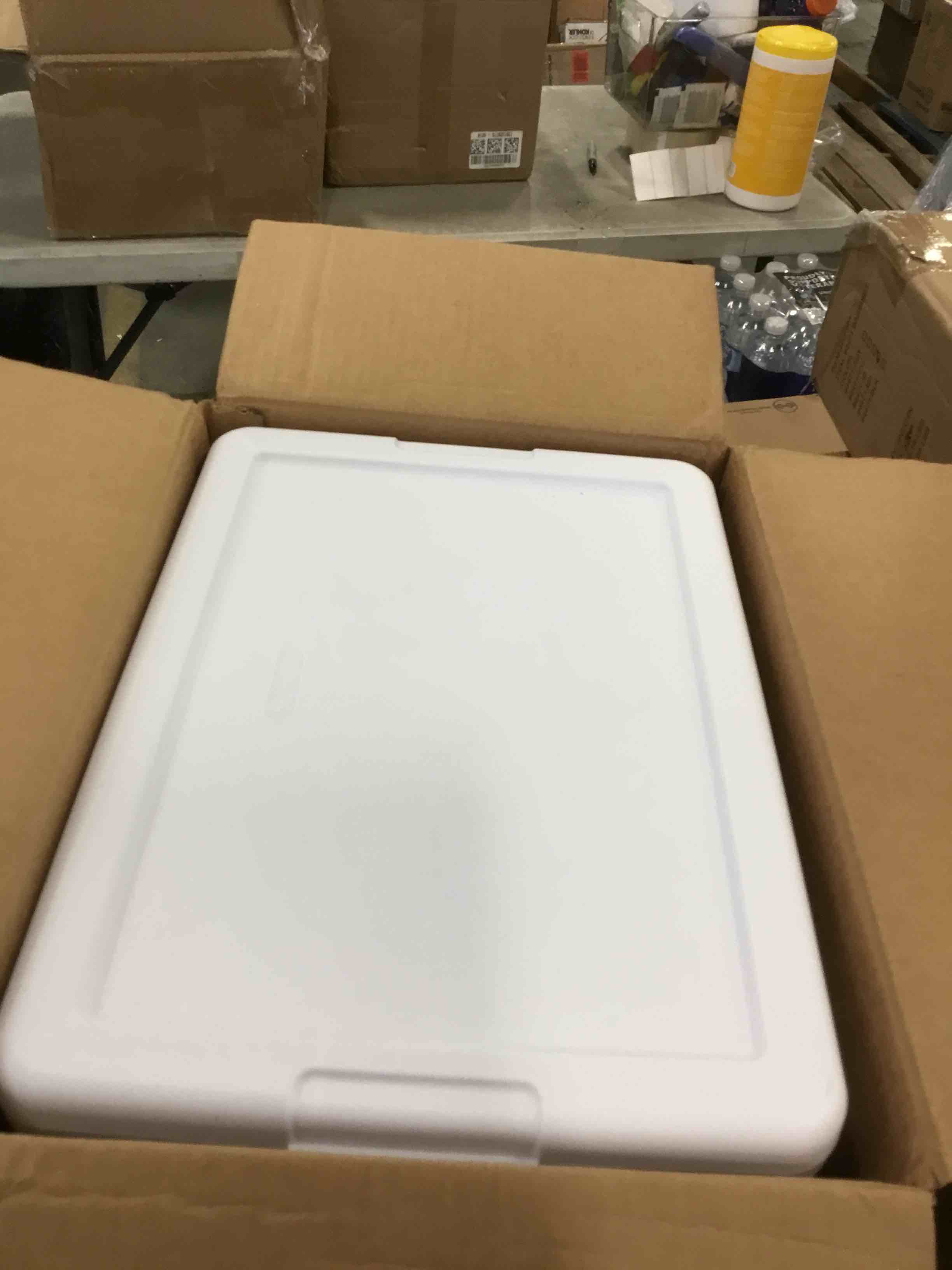https://s3.amazonaws.com/lotting-images-prod/bidfta/BLU6318209_1713191416491.jpeg
