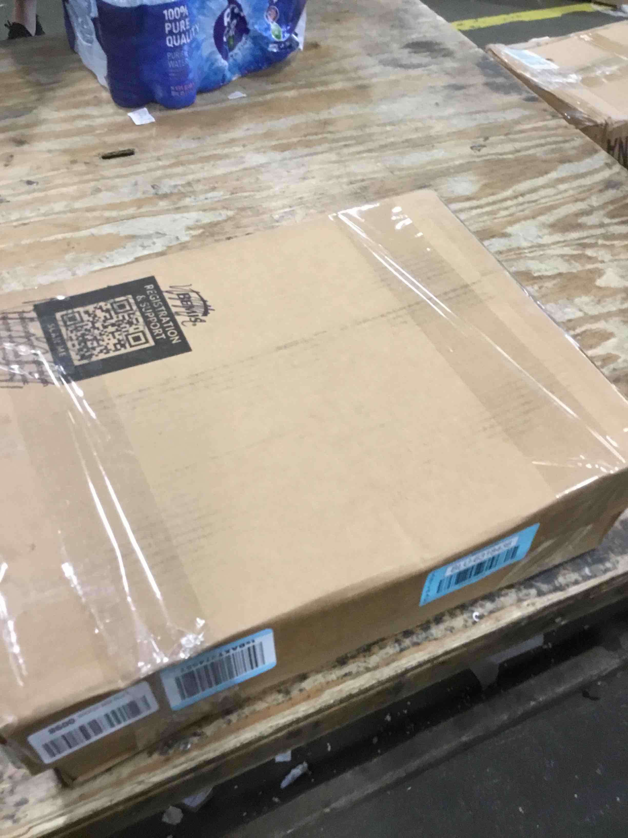 https://s3.amazonaws.com/lotting-images-prod/bidfta/BLU6318436_1713274872175.jpeg