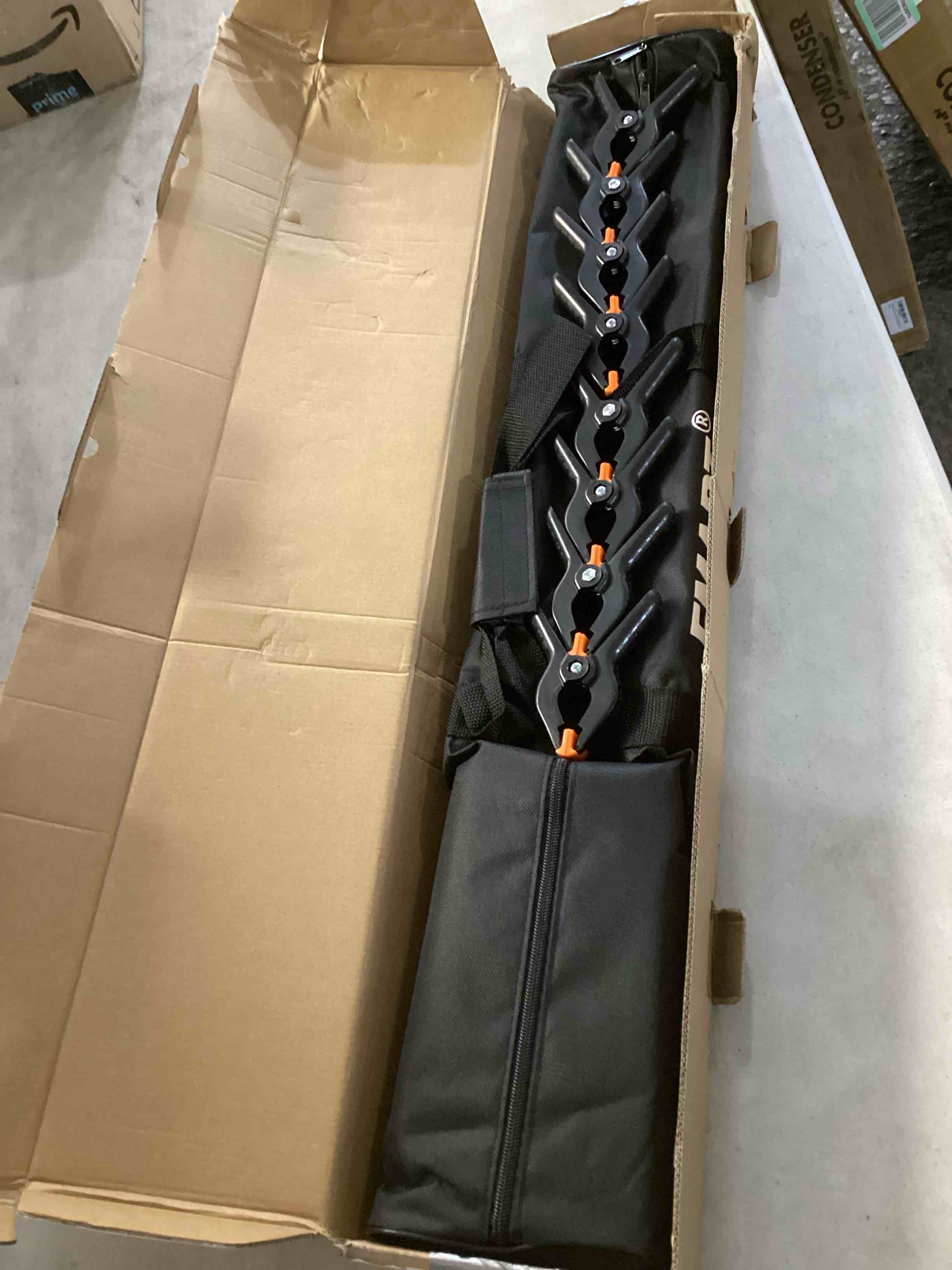 https://s3.amazonaws.com/lotting-images-prod/bidfta/BLU6320868_1717174828661.jpeg