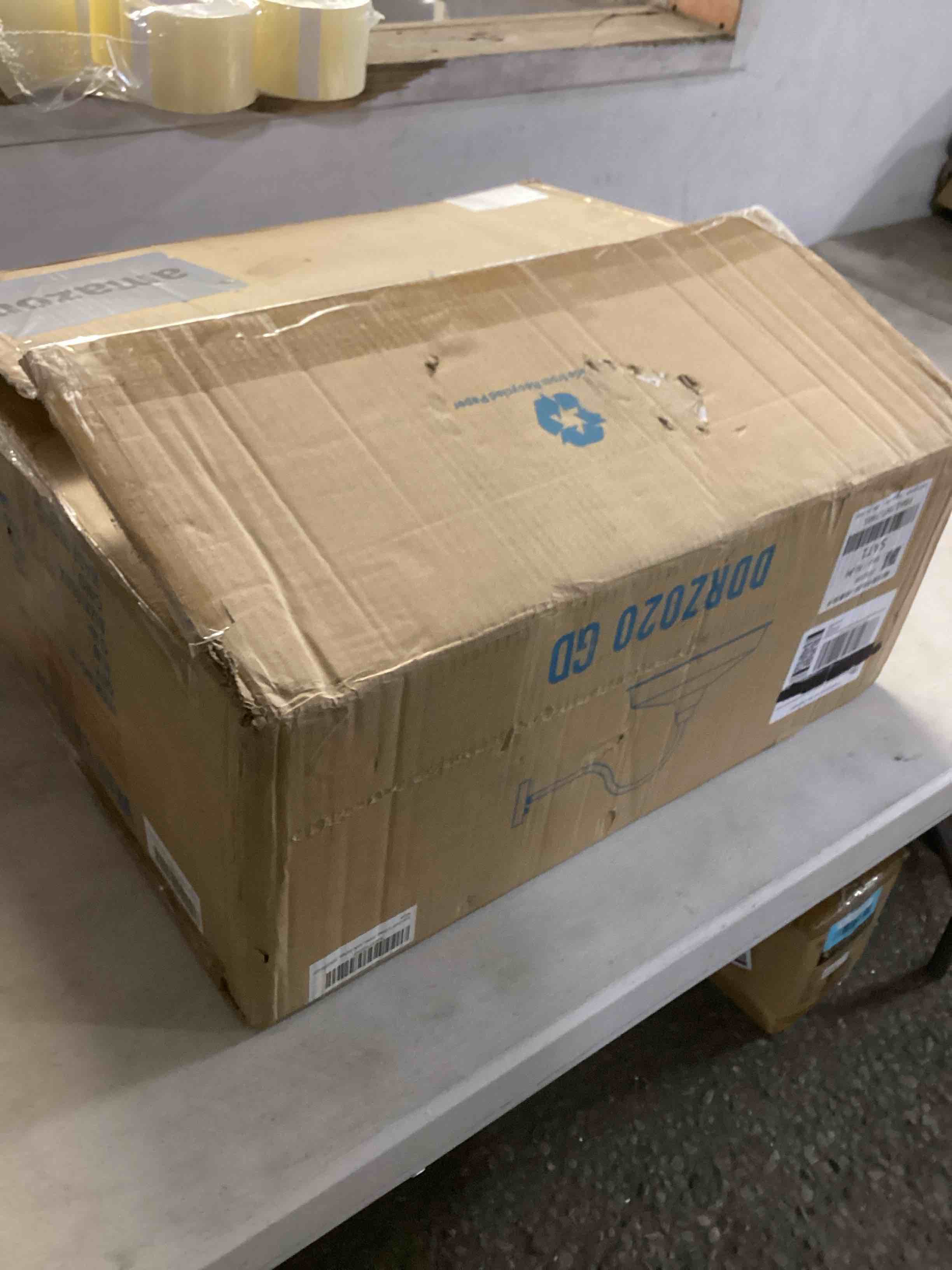 https://s3.amazonaws.com/lotting-images-prod/bidfta/BLU6320884_1717252391117.jpeg