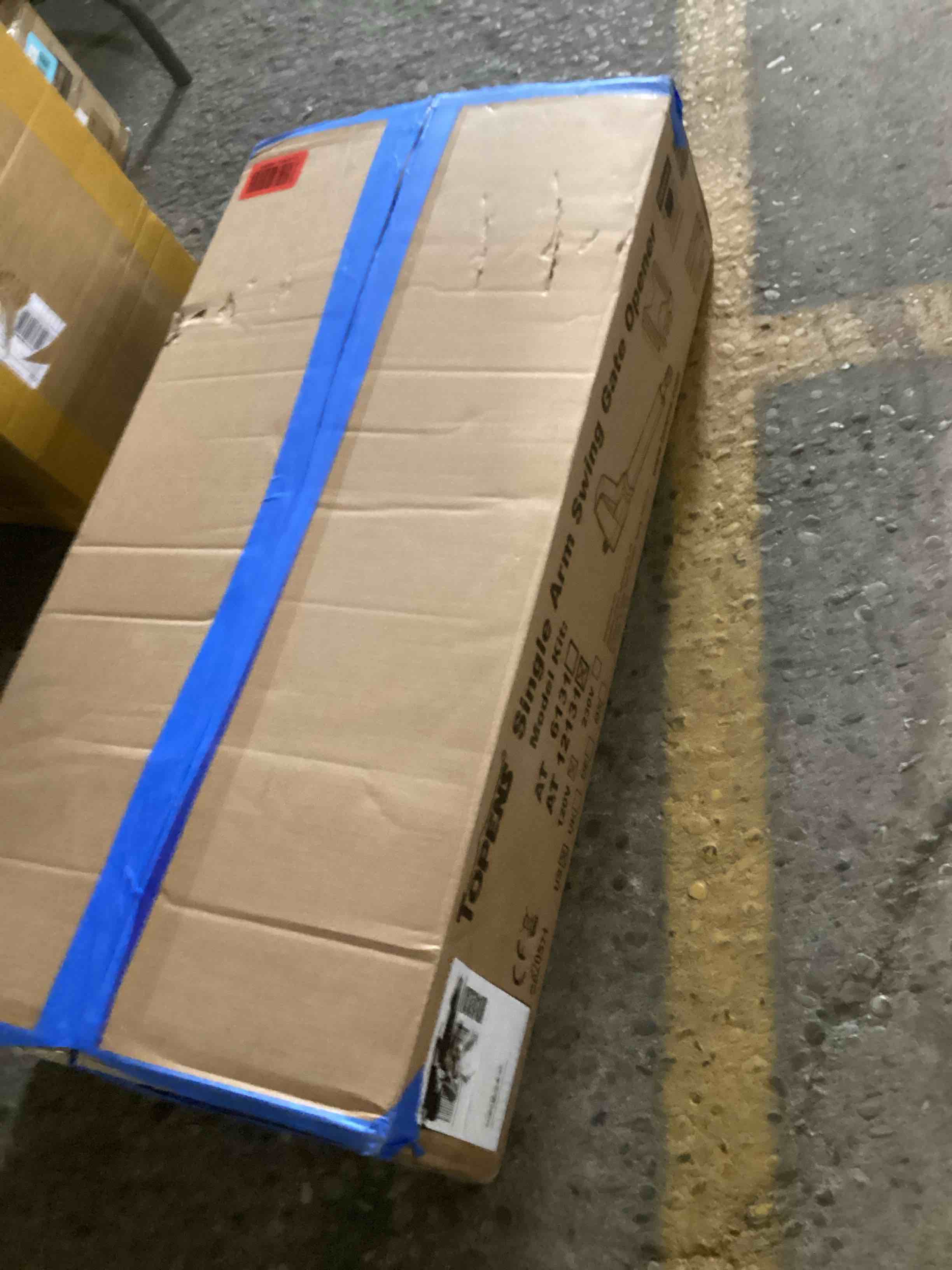 https://s3.amazonaws.com/lotting-images-prod/bidfta/BLU6320893_1717254792765.jpeg