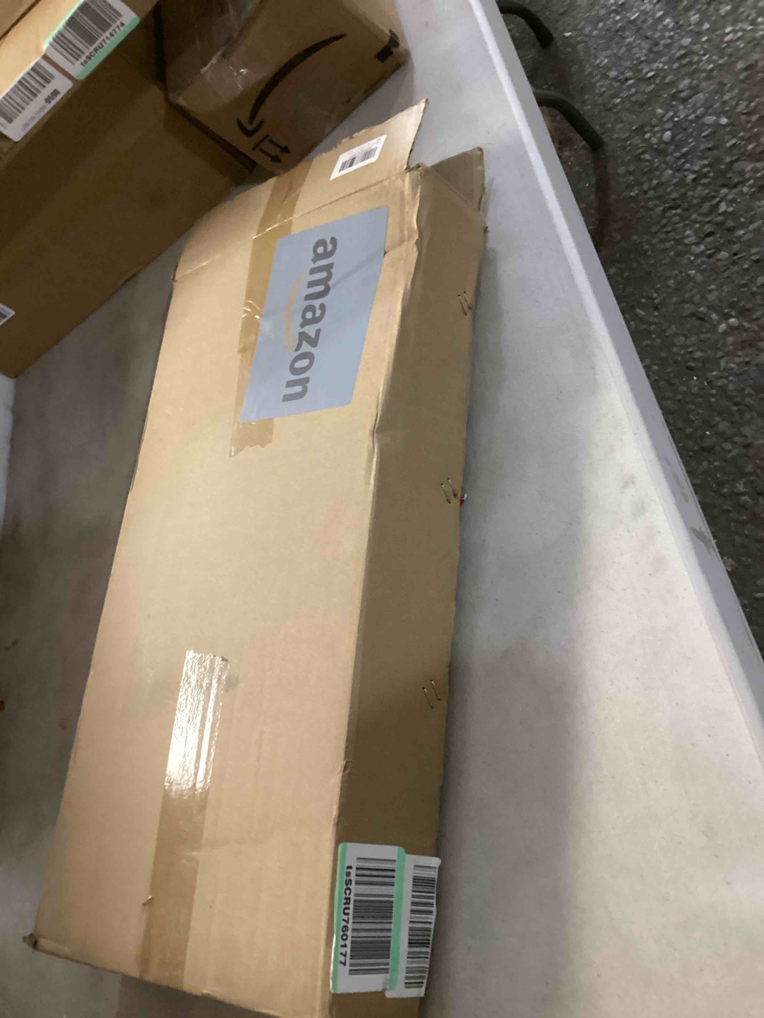 https://s3.amazonaws.com/lotting-images-prod/bidfta/BLU6320900_1717256866258.jpeg