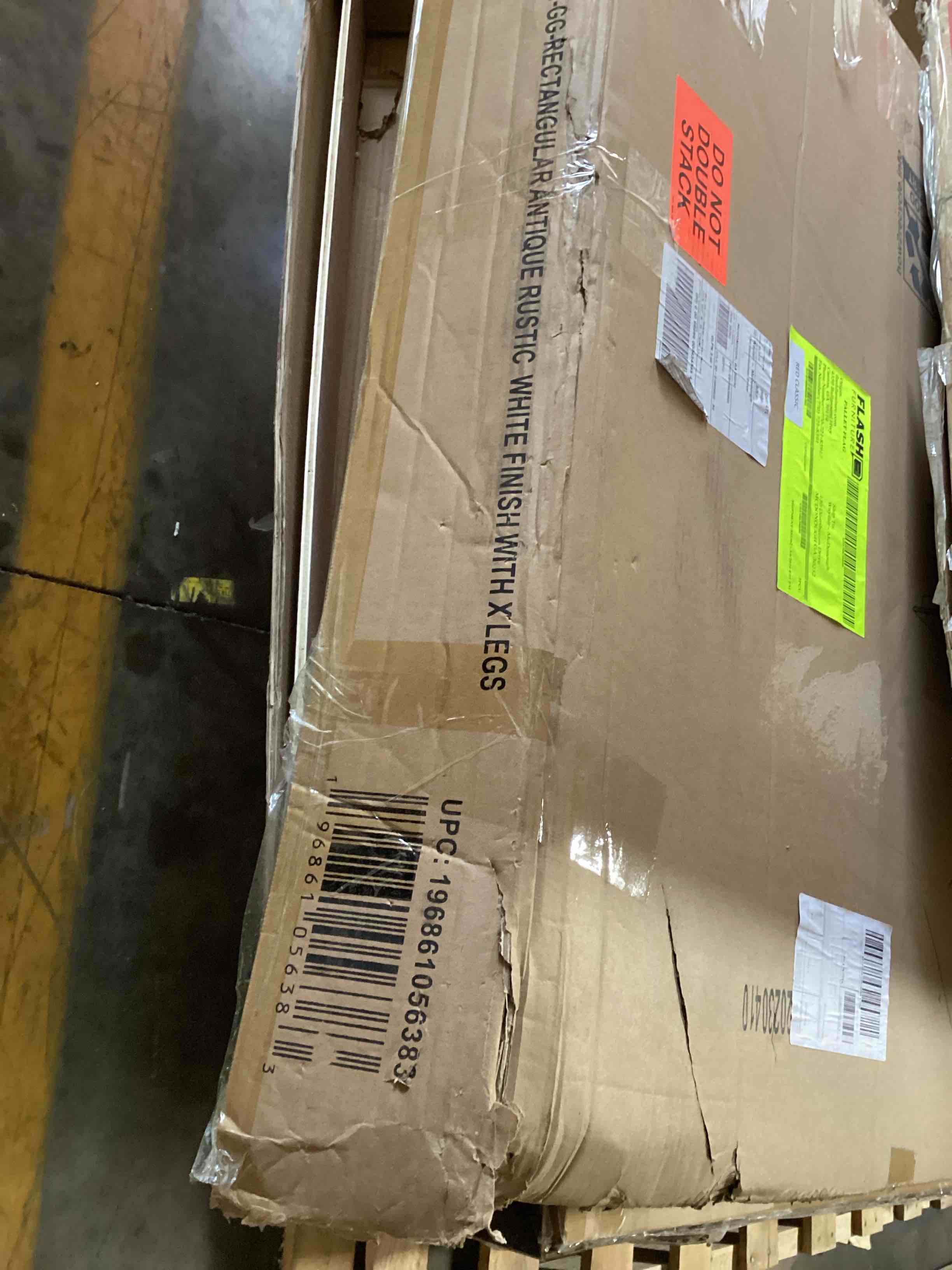 https://s3.amazonaws.com/lotting-images-prod/bidfta/BLU6322615_1712774844858.jpeg