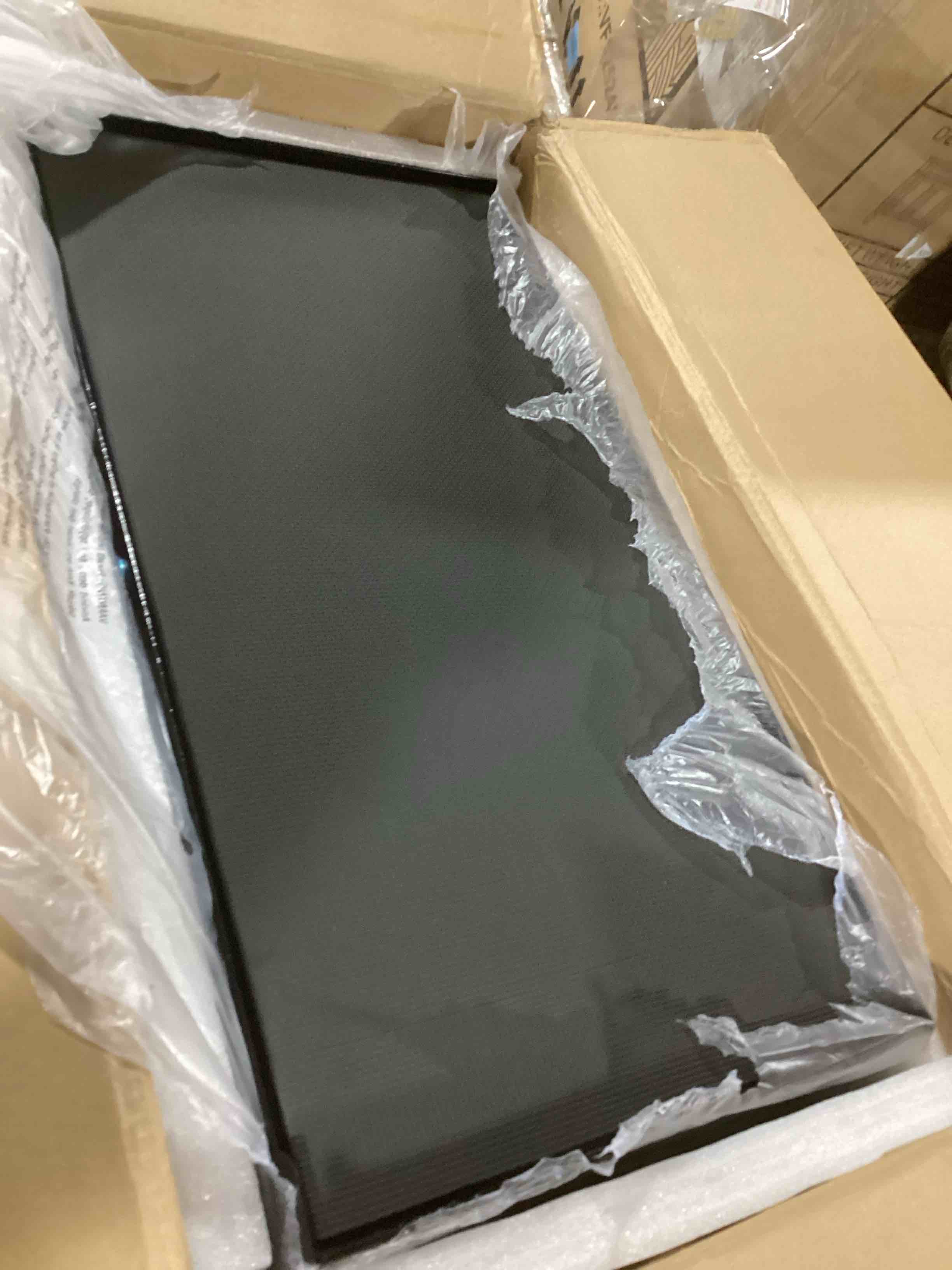 https://s3.amazonaws.com/lotting-images-prod/bidfta/BLU6323452_1712242075205.jpeg