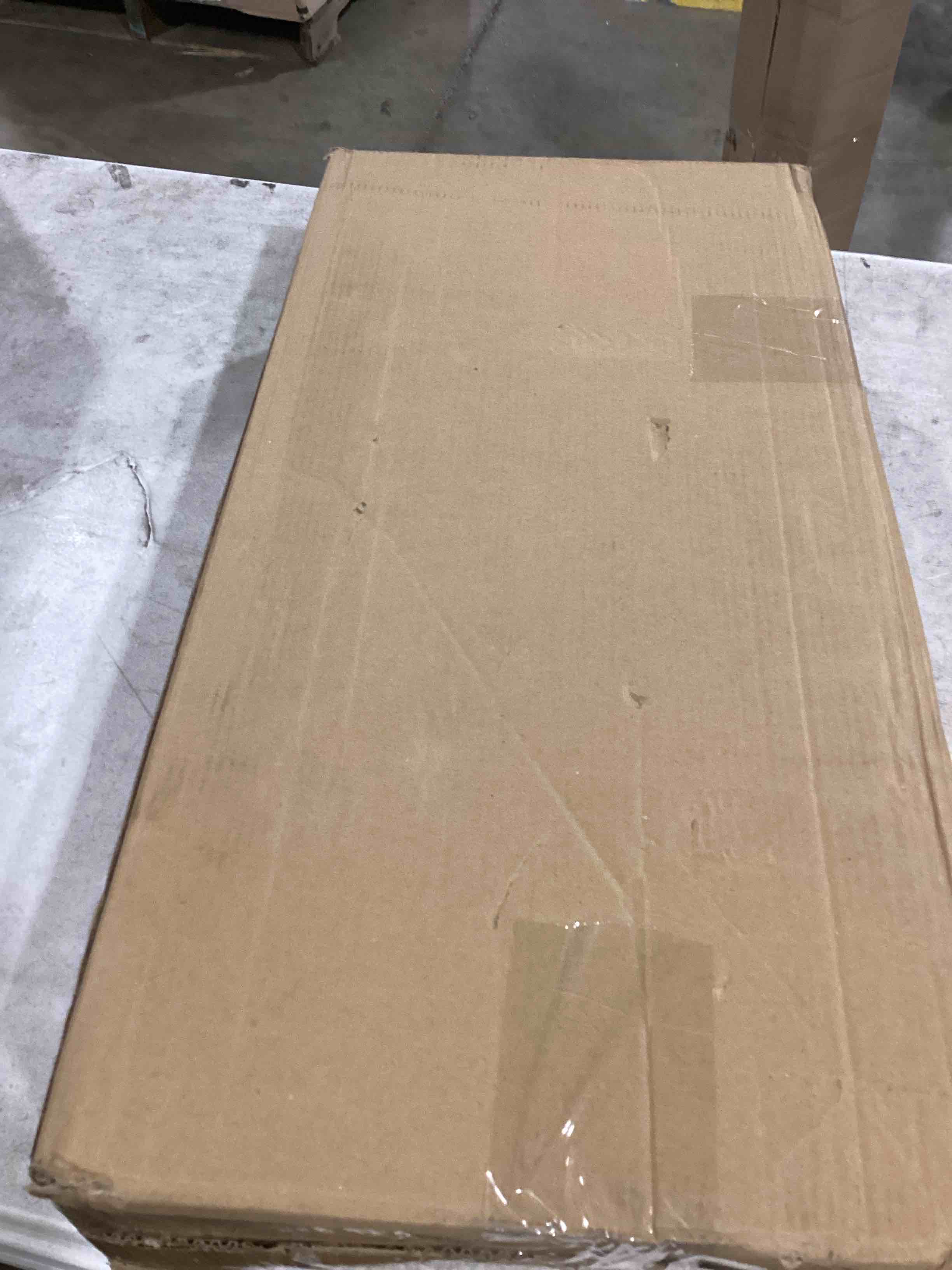 https://s3.amazonaws.com/lotting-images-prod/bidfta/BLU6325448_1715173912090.jpeg
