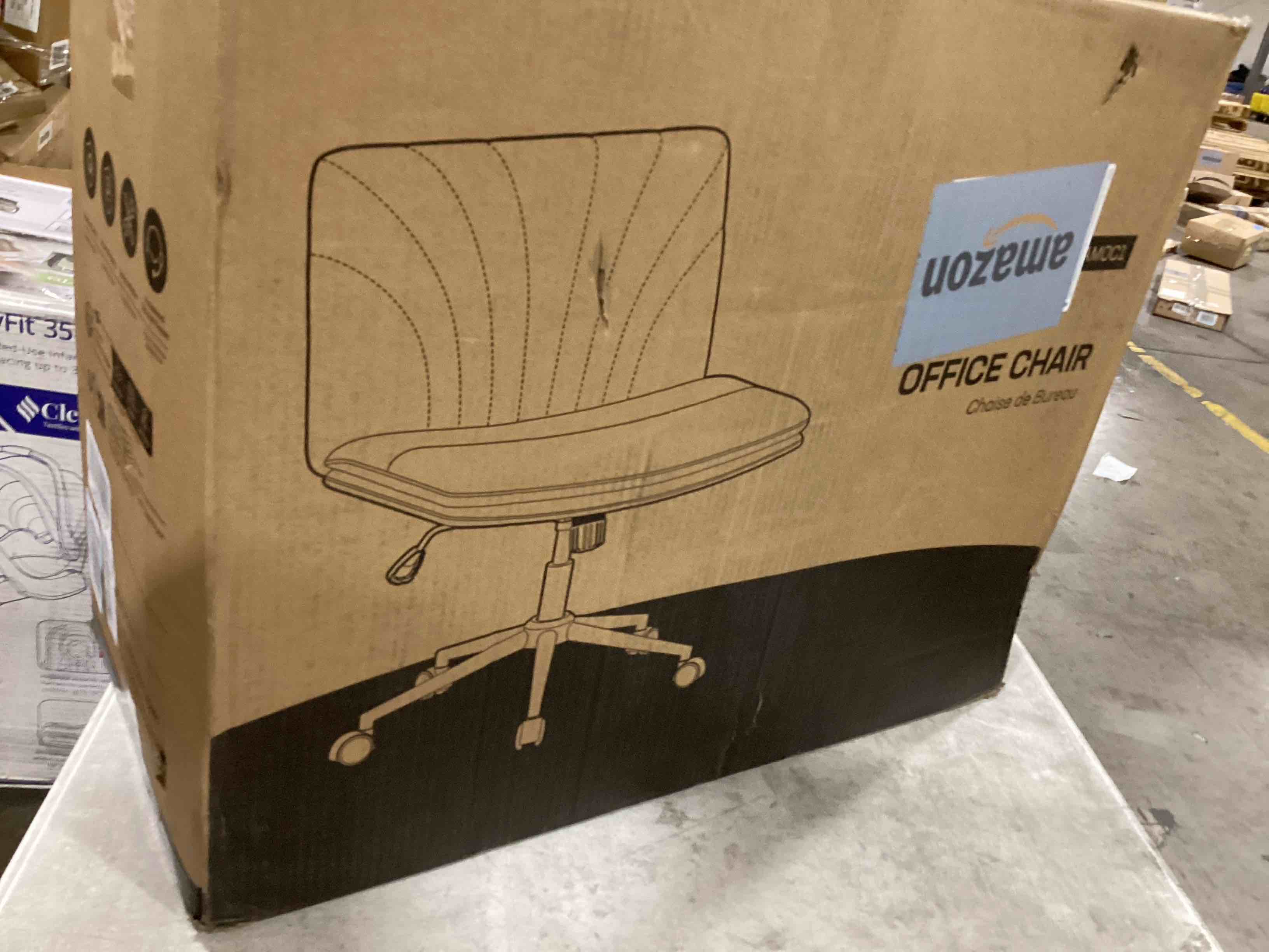 https://s3.amazonaws.com/lotting-images-prod/bidfta/BLU6325467_1715174649734.jpeg