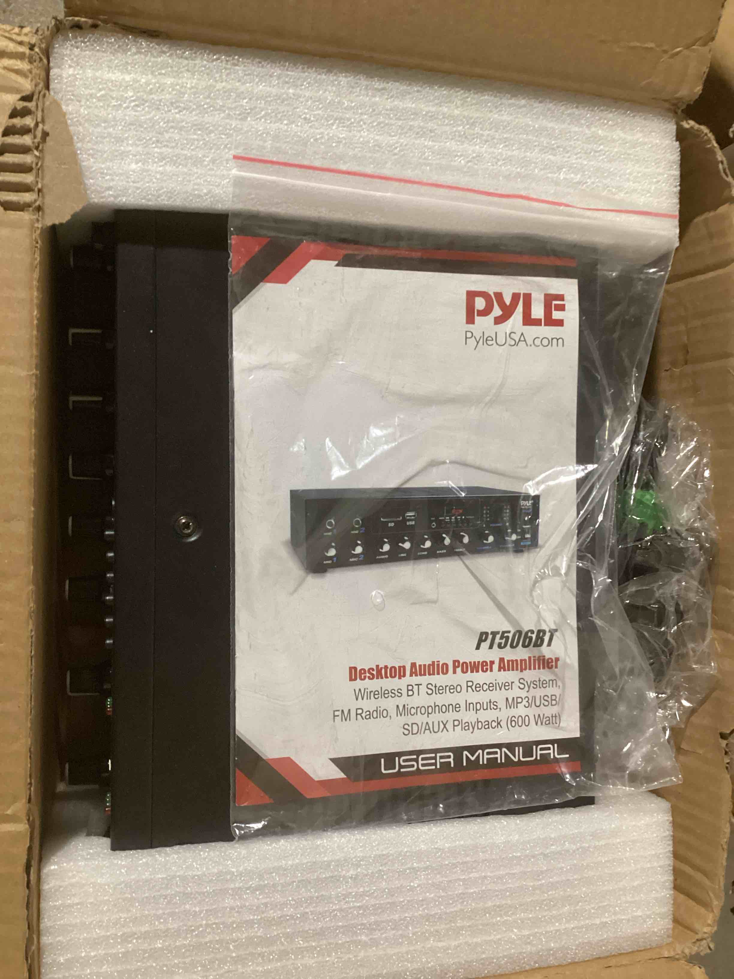 https://s3.amazonaws.com/lotting-images-prod/bidfta/BLU6328801_1714055993579.jpeg