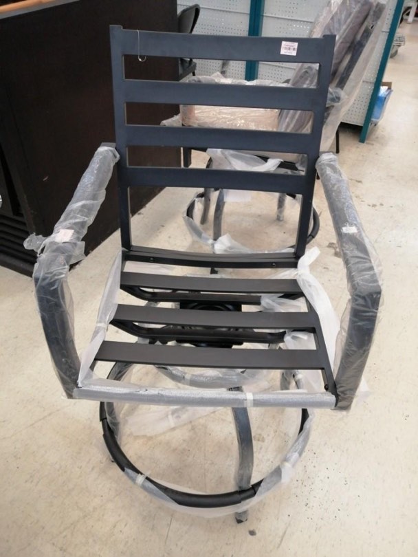 Patio Swivel High Chair