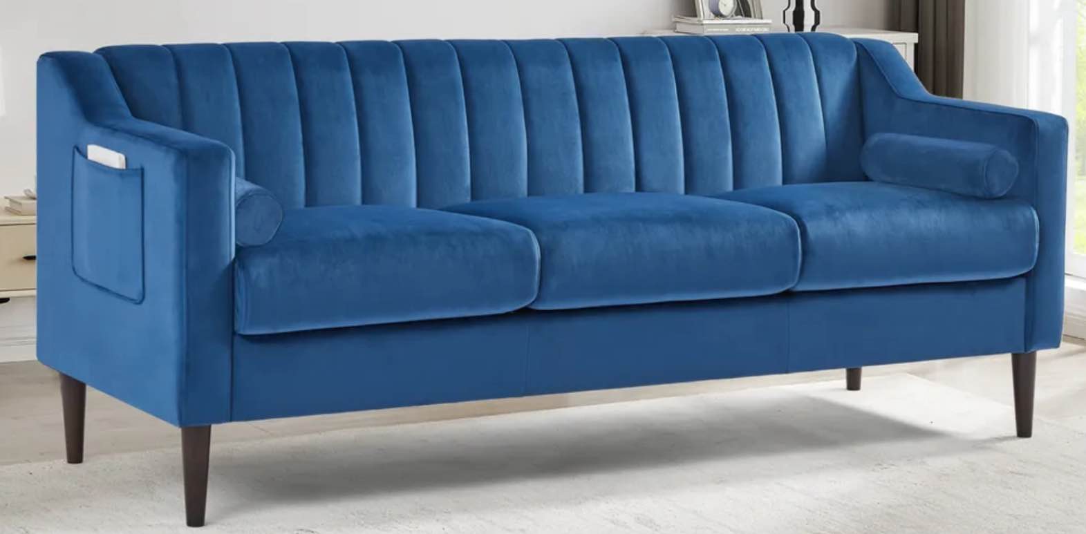 Modern Chesterfield Sofa Couch, Comfortable Upholstered Sofa with Velvet Fabric and Wooden Frame and Wood Legs for Living Room/Bedroom/Office Blue – 3 Seats